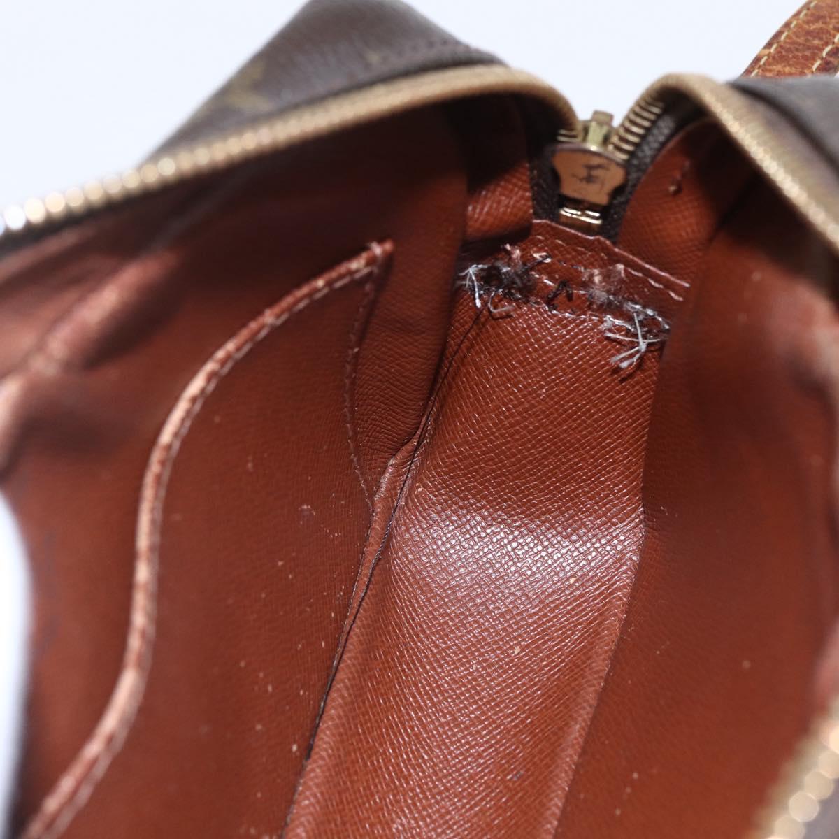 LOUIS VUITTON Monogram Pochette Cite Umhängetasche