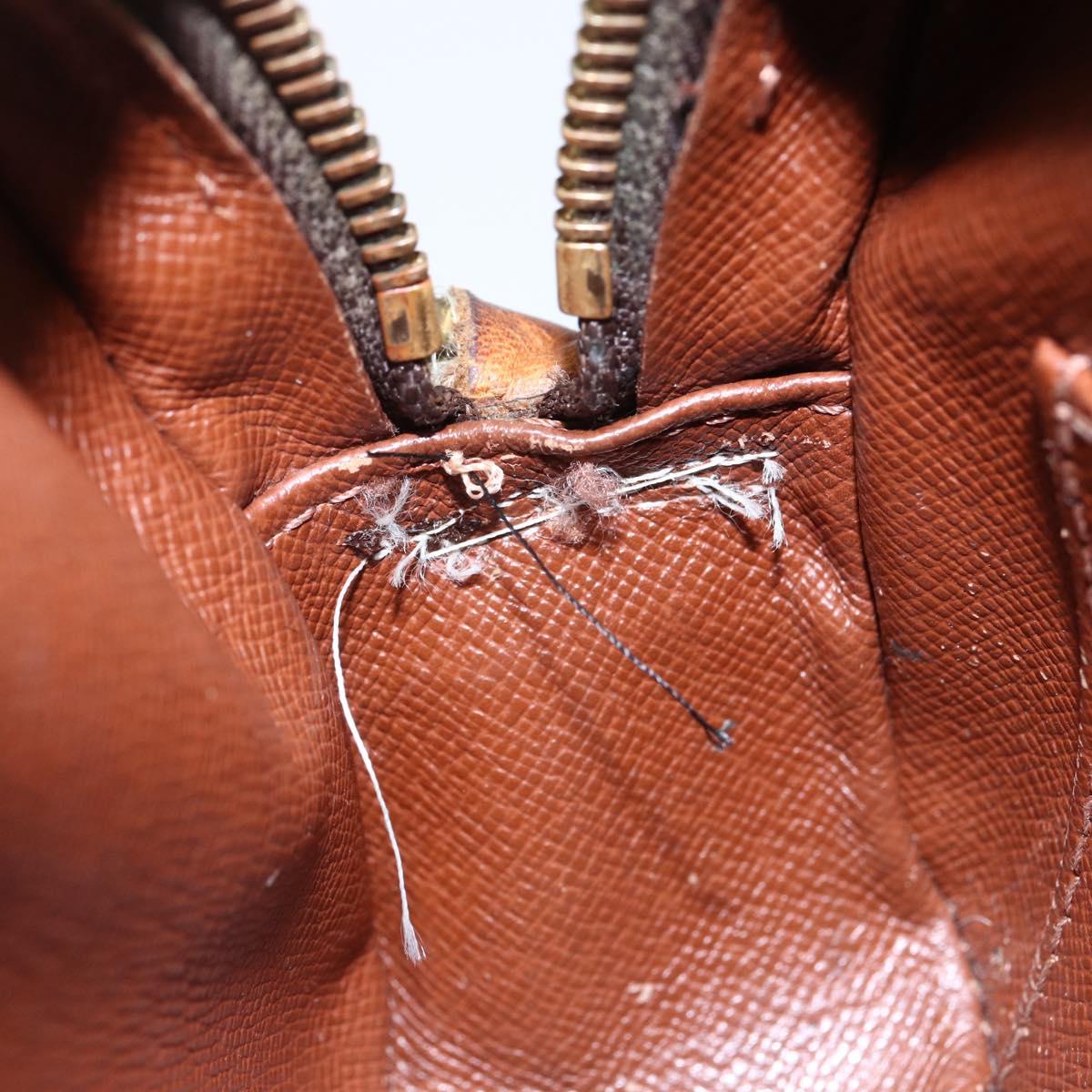 LOUIS VUITTON Monogram Pochette Cite Umhängetasche