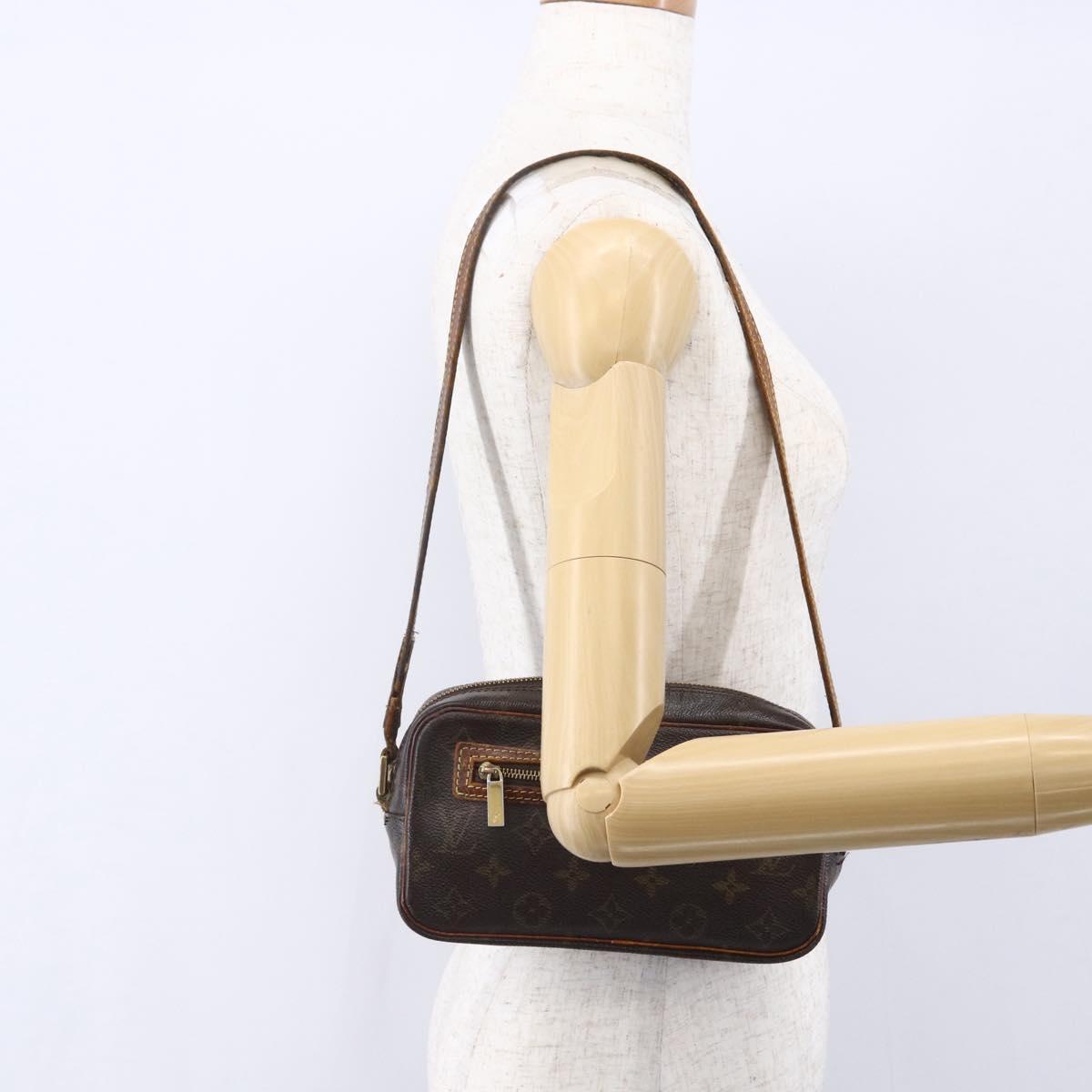 LOUIS VUITTON Monogram Pochette Cite Umhängetasche