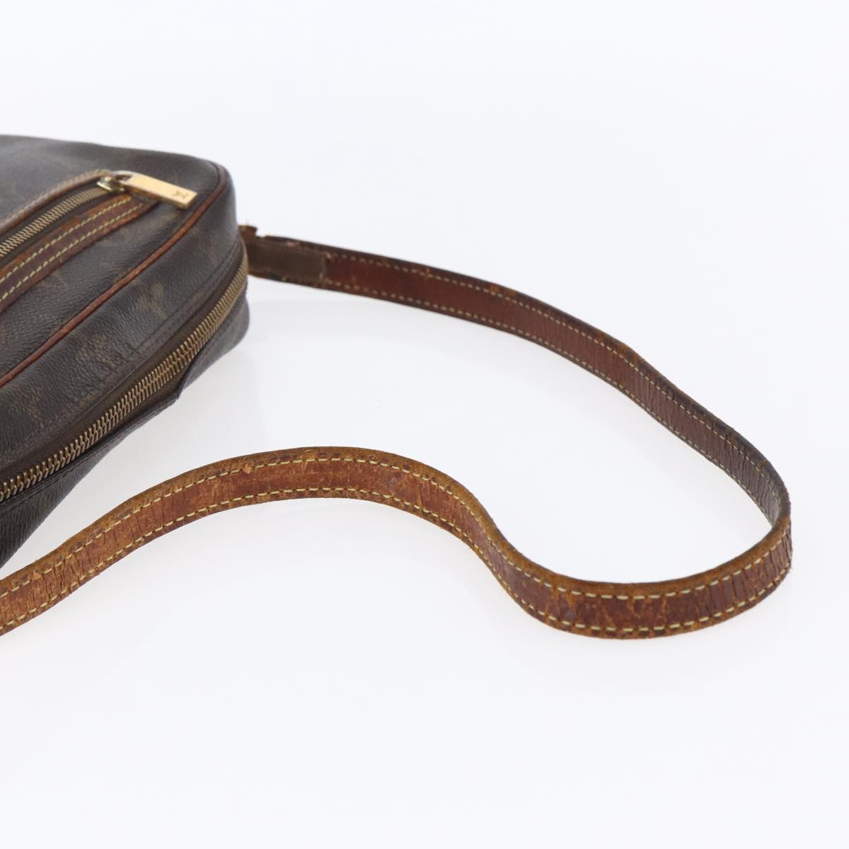 LOUIS VUITTON Monogram Pochette Cite Umhängetasche