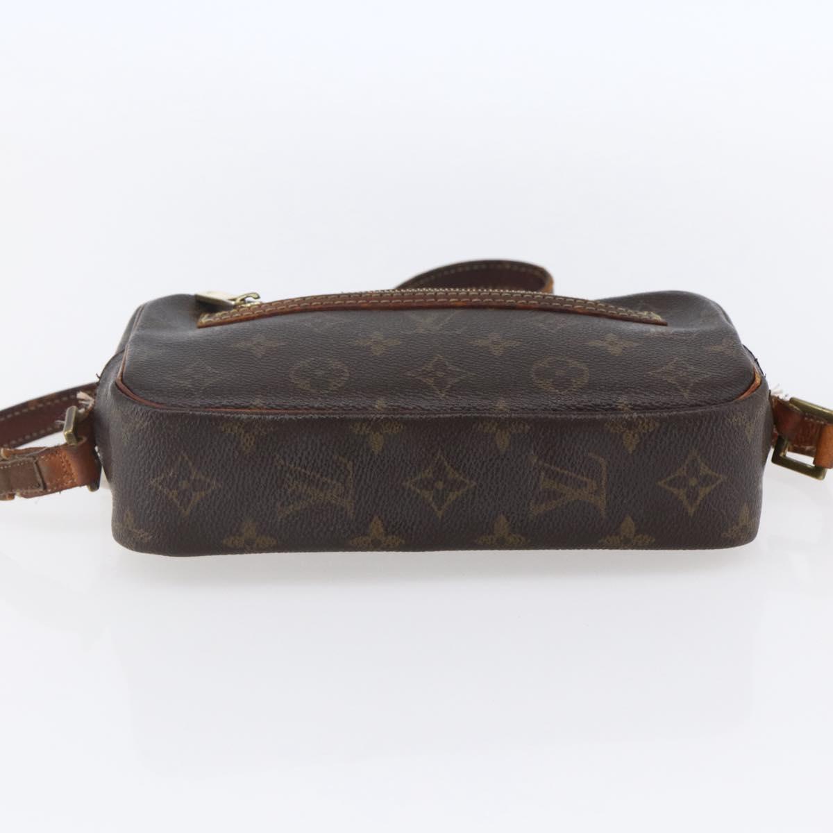 LOUIS VUITTON Monogram Pochette Cite Umhängetasche
