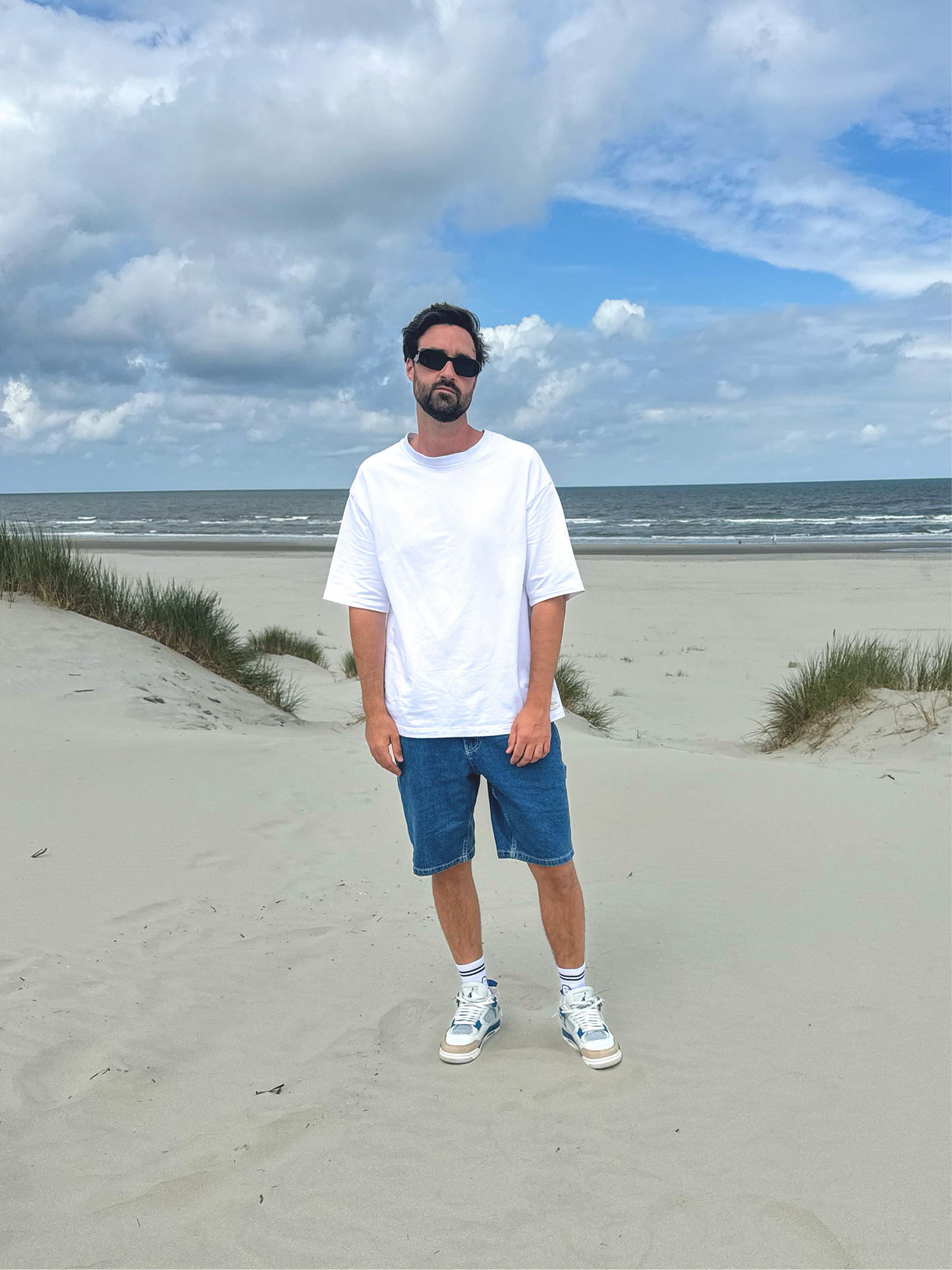 Weiß/Blaues Manifestation Heavyweight Boxy Statement T-Shirt (hergestellt in NL 🇳🇱)