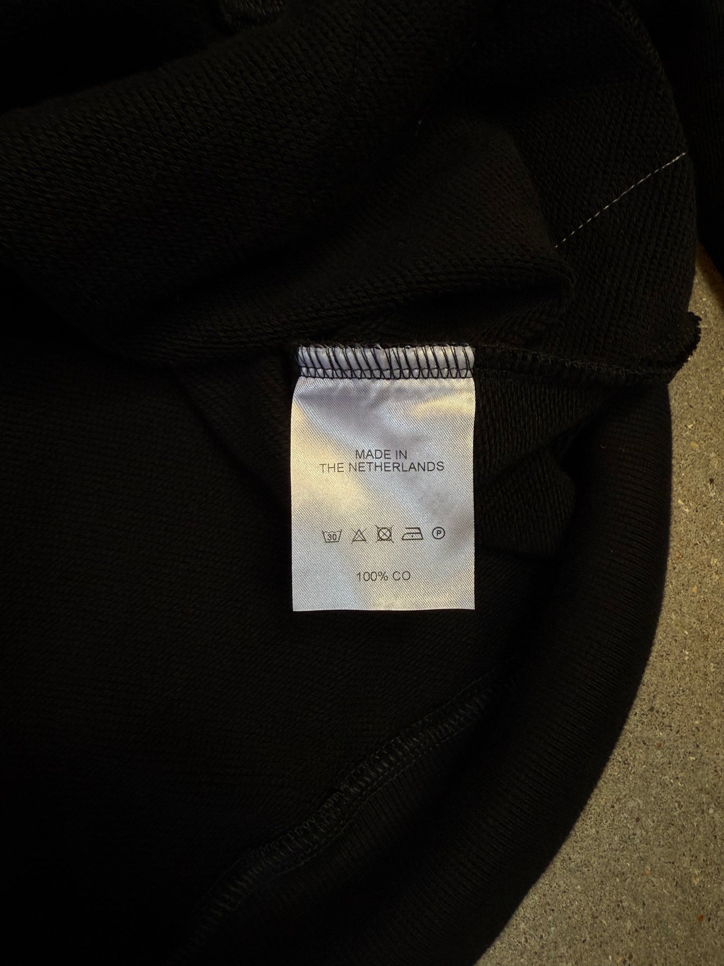 Black Ultra Heavy Statement Zip Hoodie (made in NL π³π±) (600gsm) (slightly cropped)
