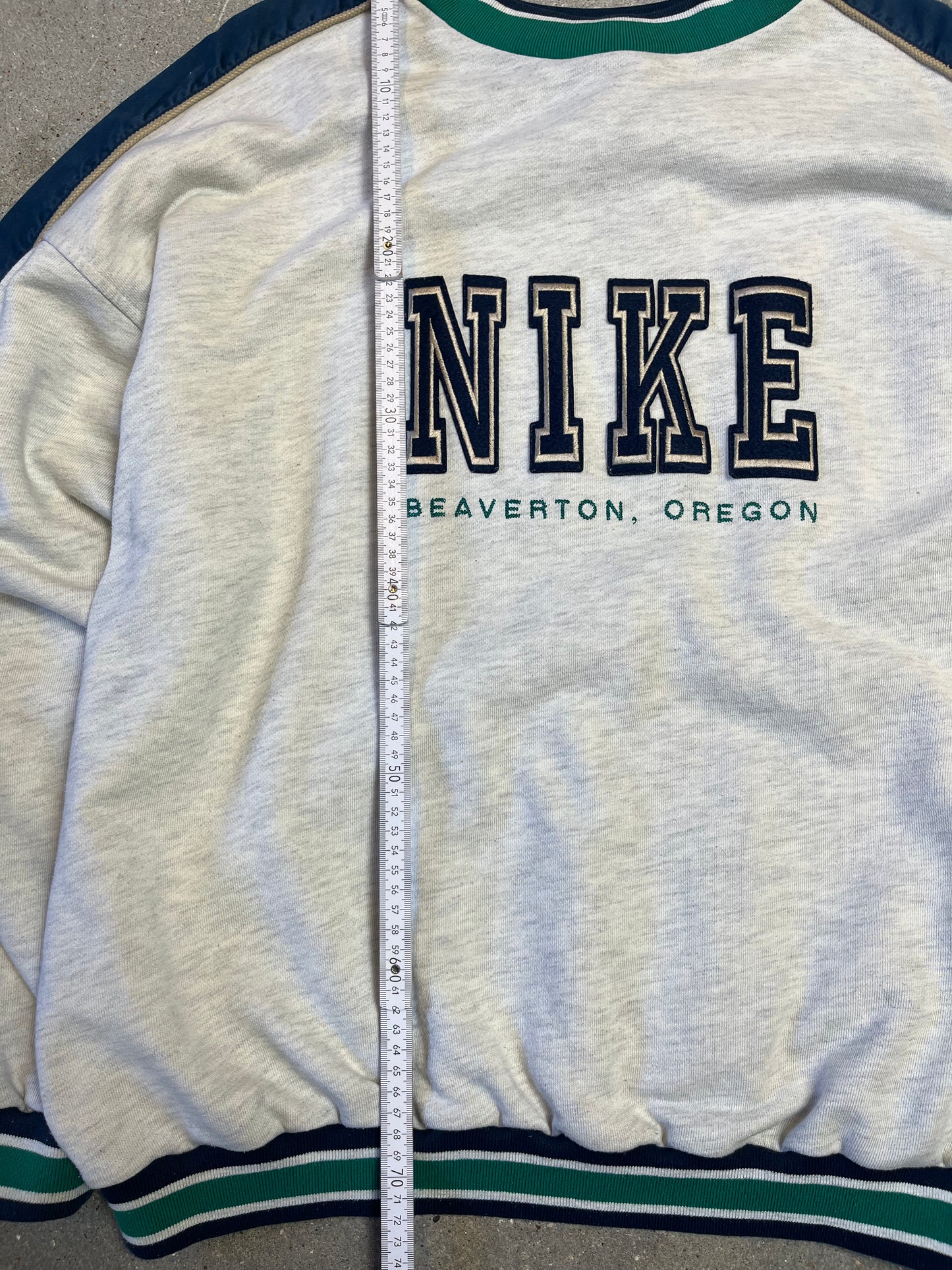 Rare 1980s Nike Spellout Beaverton Oregon Logo Sweatshirt (Made in USA) (XL)