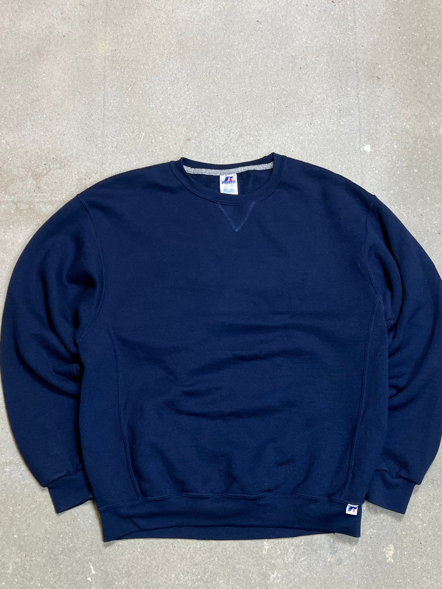 NAVY VINTAGE RUSSEL ATHLETICS BLANK SWEATSHIRT (Large)