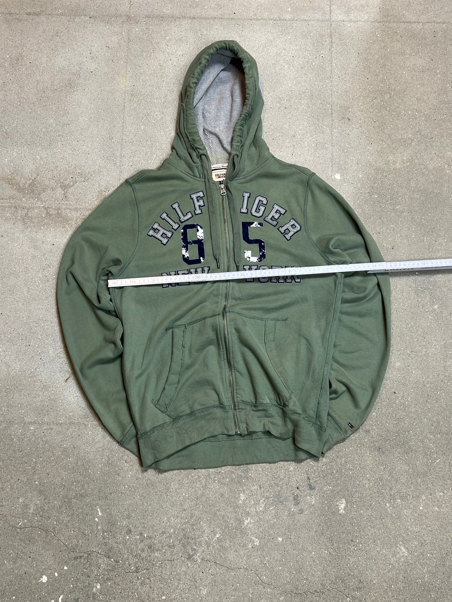 SAGE VINTAGE TOMMY HILFIGER ZIP HOODIE (Medium)