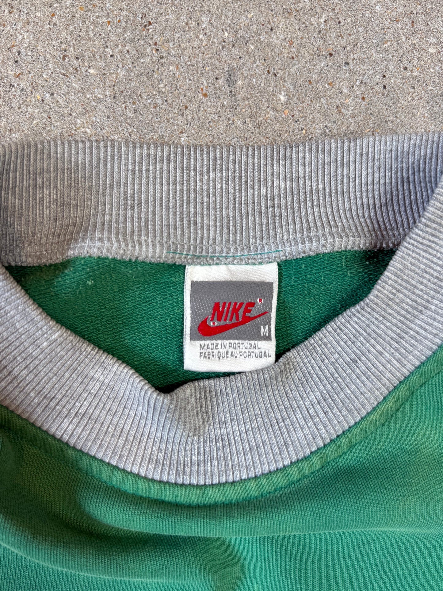 MARINEBLAUE VINTAGE-NIKE-JACKE (KLEIN)