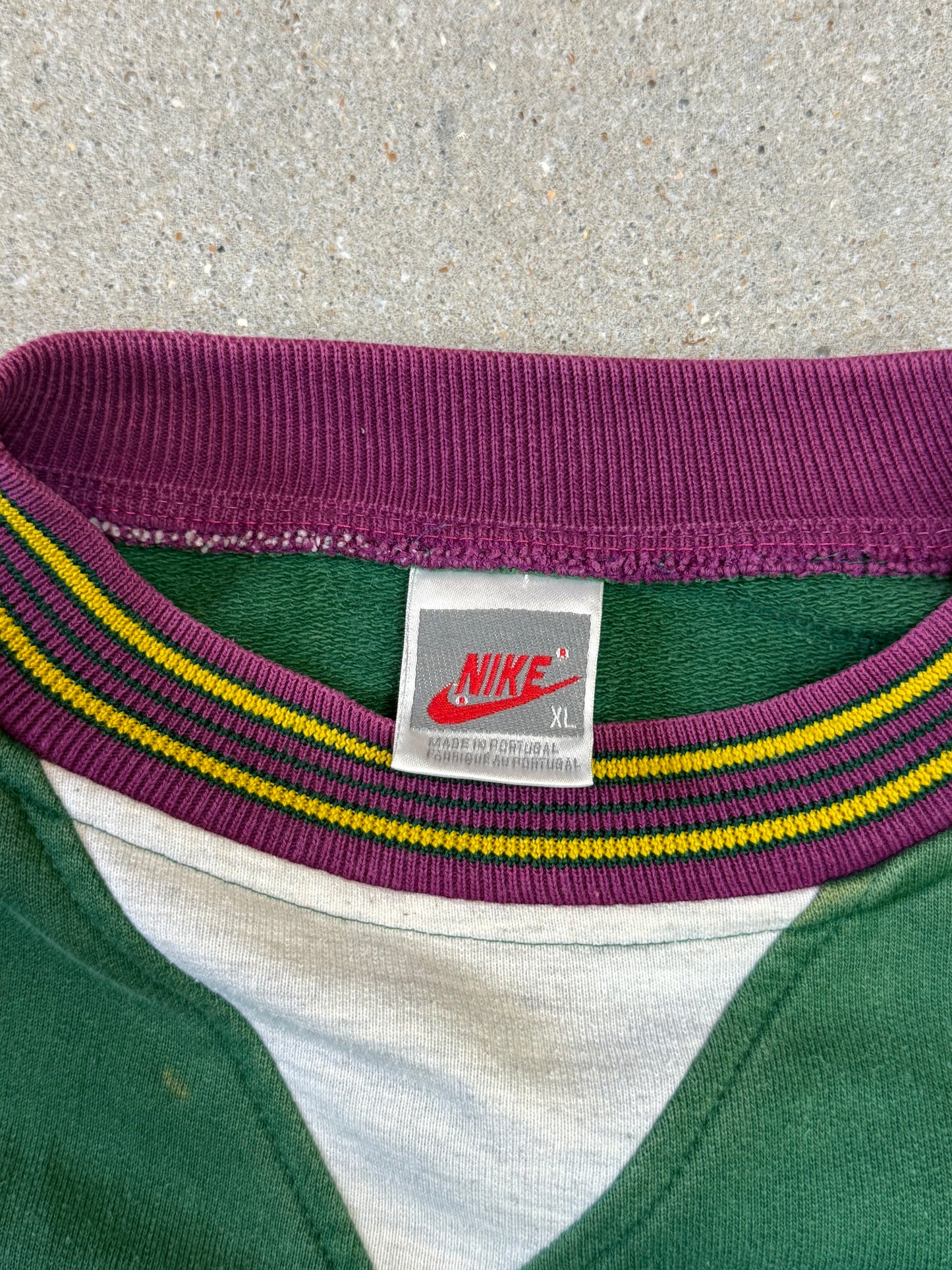 MARINEBLAUE VINTAGE-NIKE-JACKE (KLEIN)