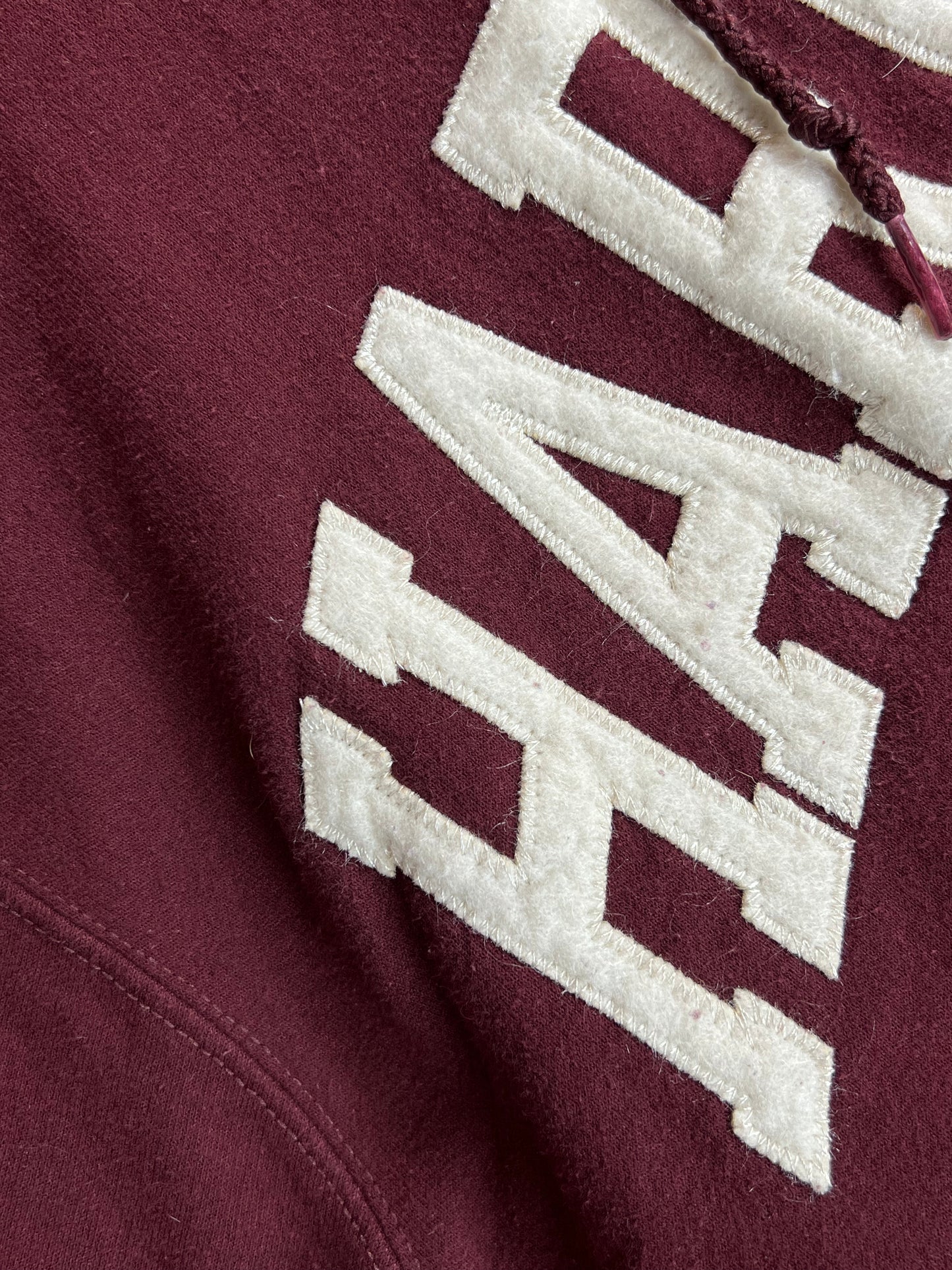 DARK RED VINTAGE CHAMPION HARVARD HOODIE (SMALL)
