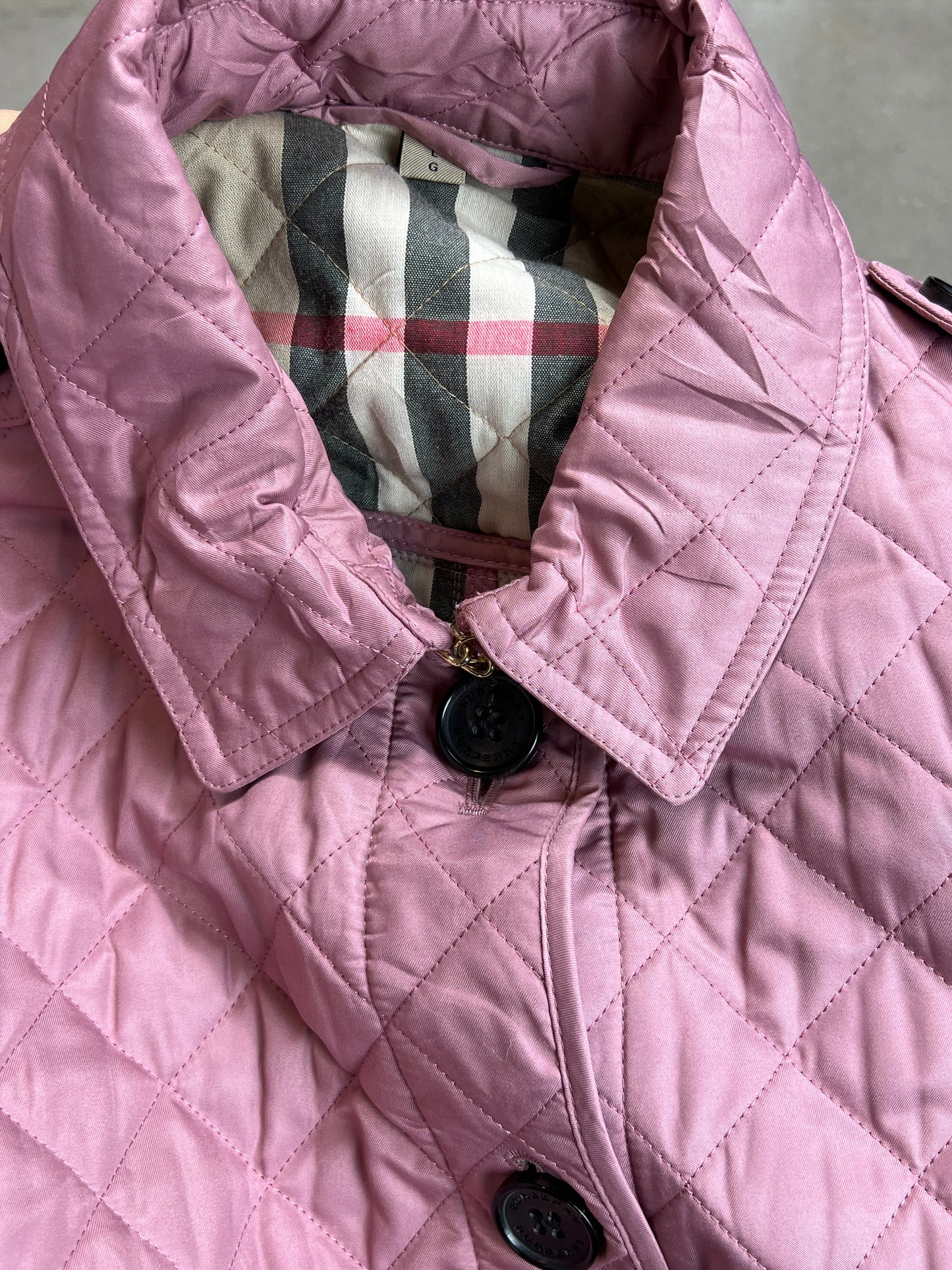 ROSA VINTAGE-BURBERRY-JACKE (GROSS)