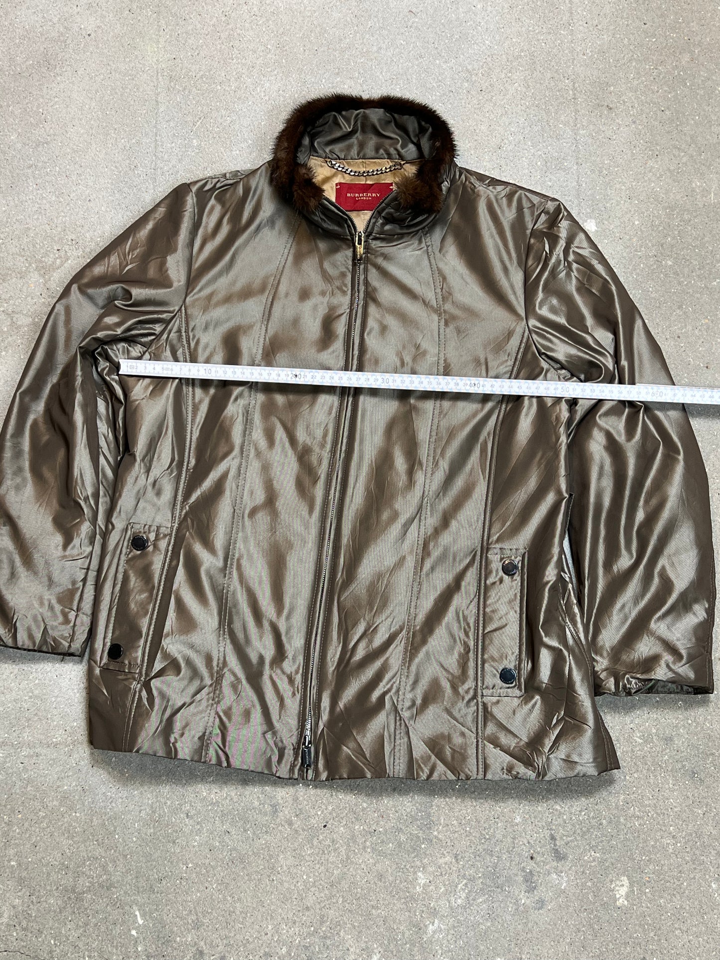 SHINY BROWN VINTAGE BURBERRY JACKET (MEDIUM)