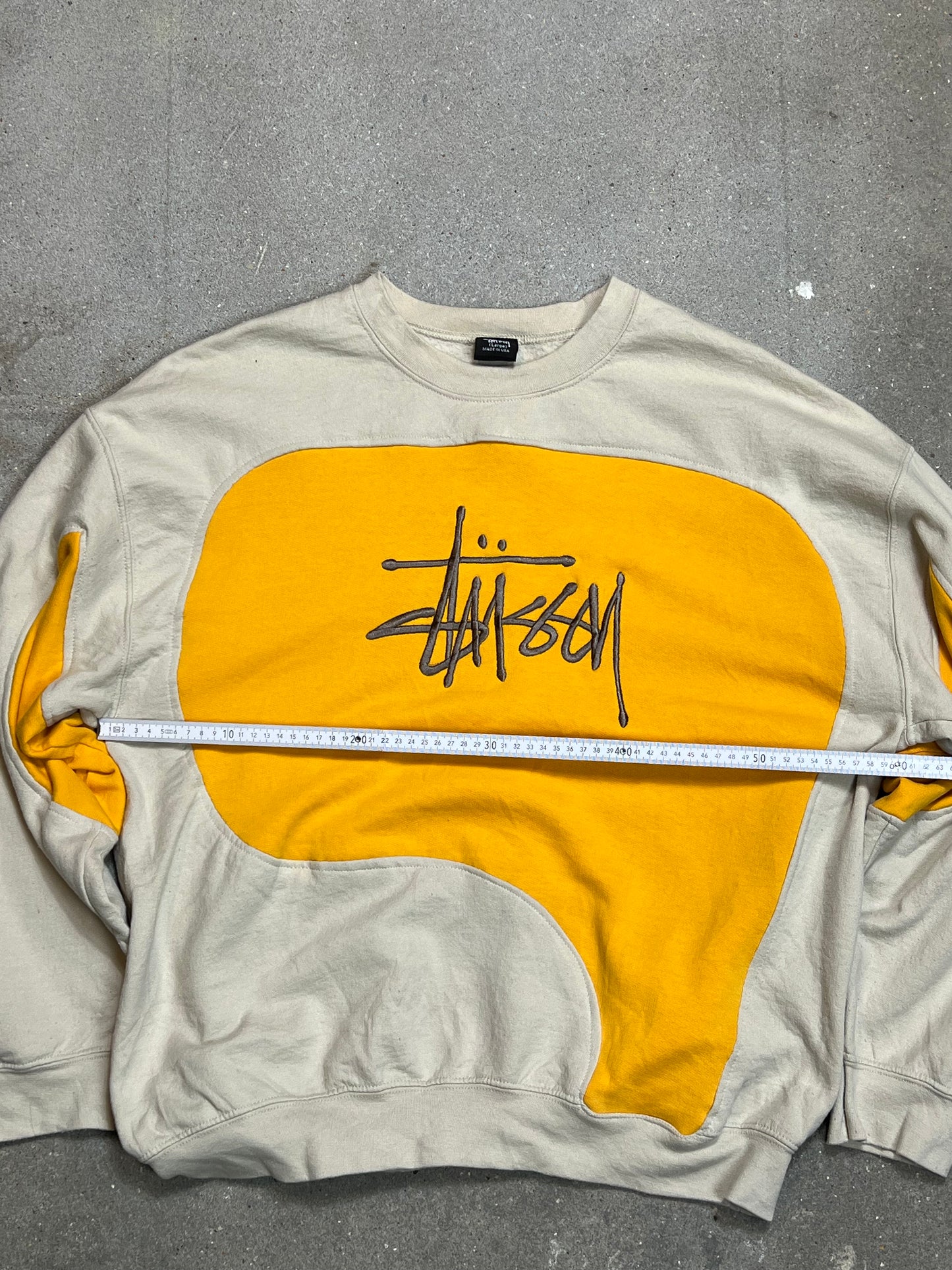 STUSSY VINTAGE RENEWED UPCYCLED SWEATSHIRT (XL)