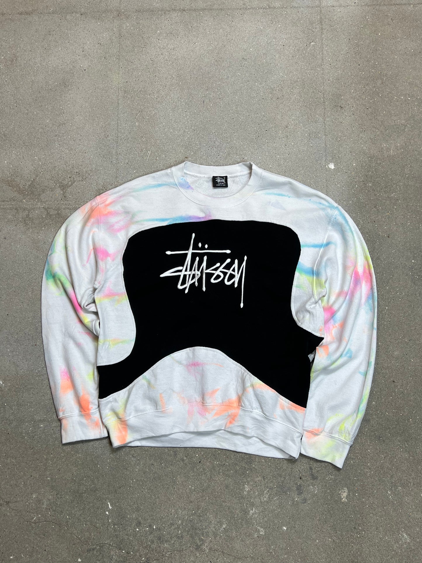 STUSSY VINTAGE RENEWED UPCYCLED SWEATSHIRT (MEDIUM)