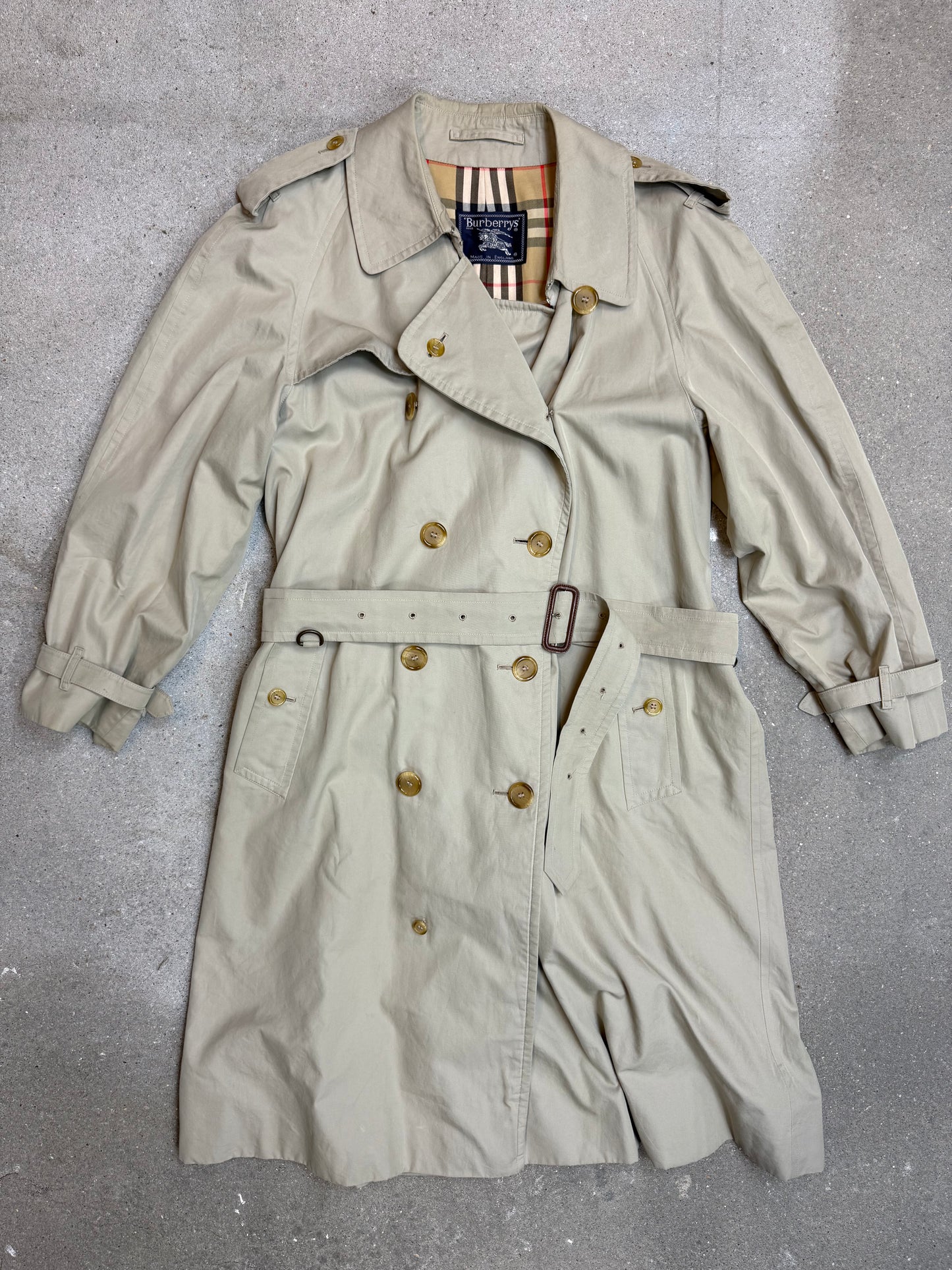 KHAKI VINTAGE BURBERRY MANTEL (Mittel)