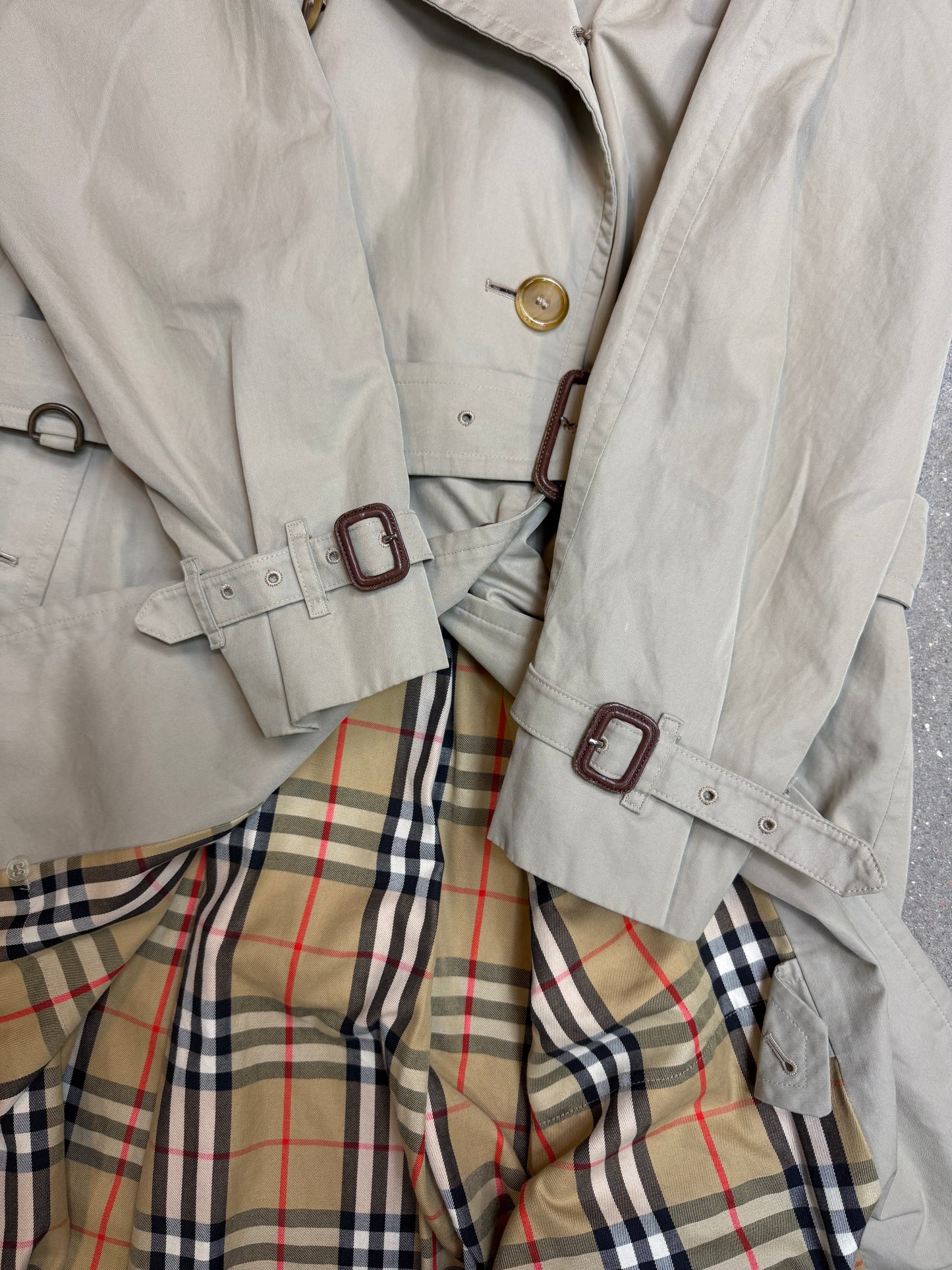KHAKI VINTAGE BURBERRY MANTEL (Mittel)