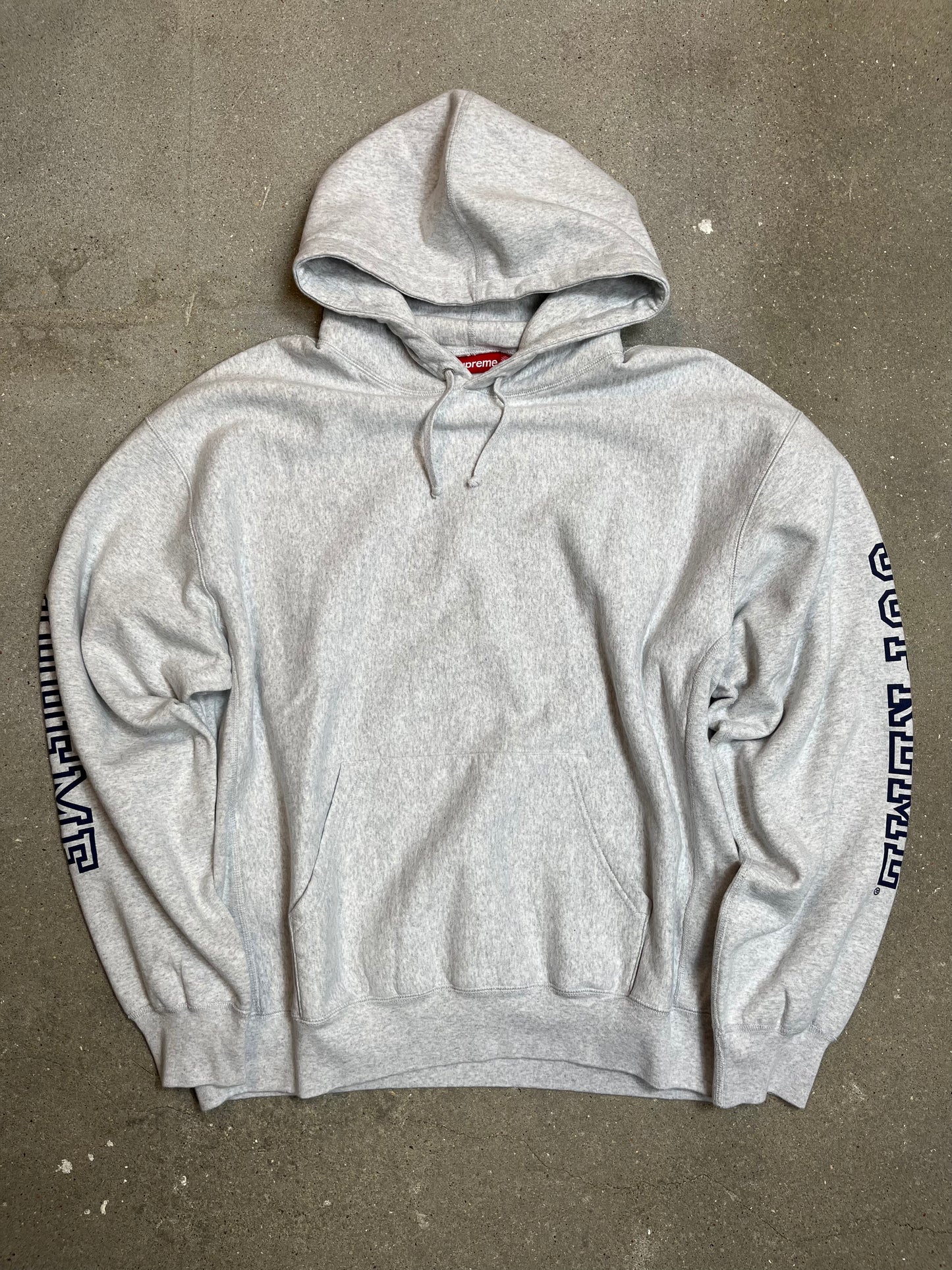 Heather Grey SUPREME ® Hoodie sleeve logo heavyweight (XL)