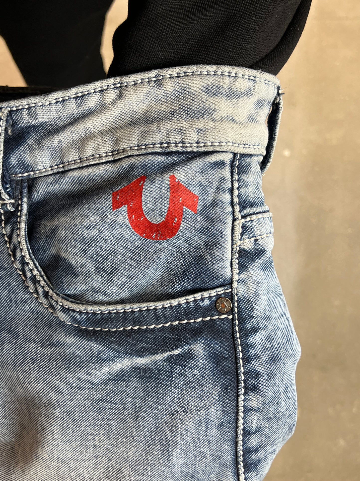 True Religion Jeans Light vintage stone washed Denim (W35"L34")