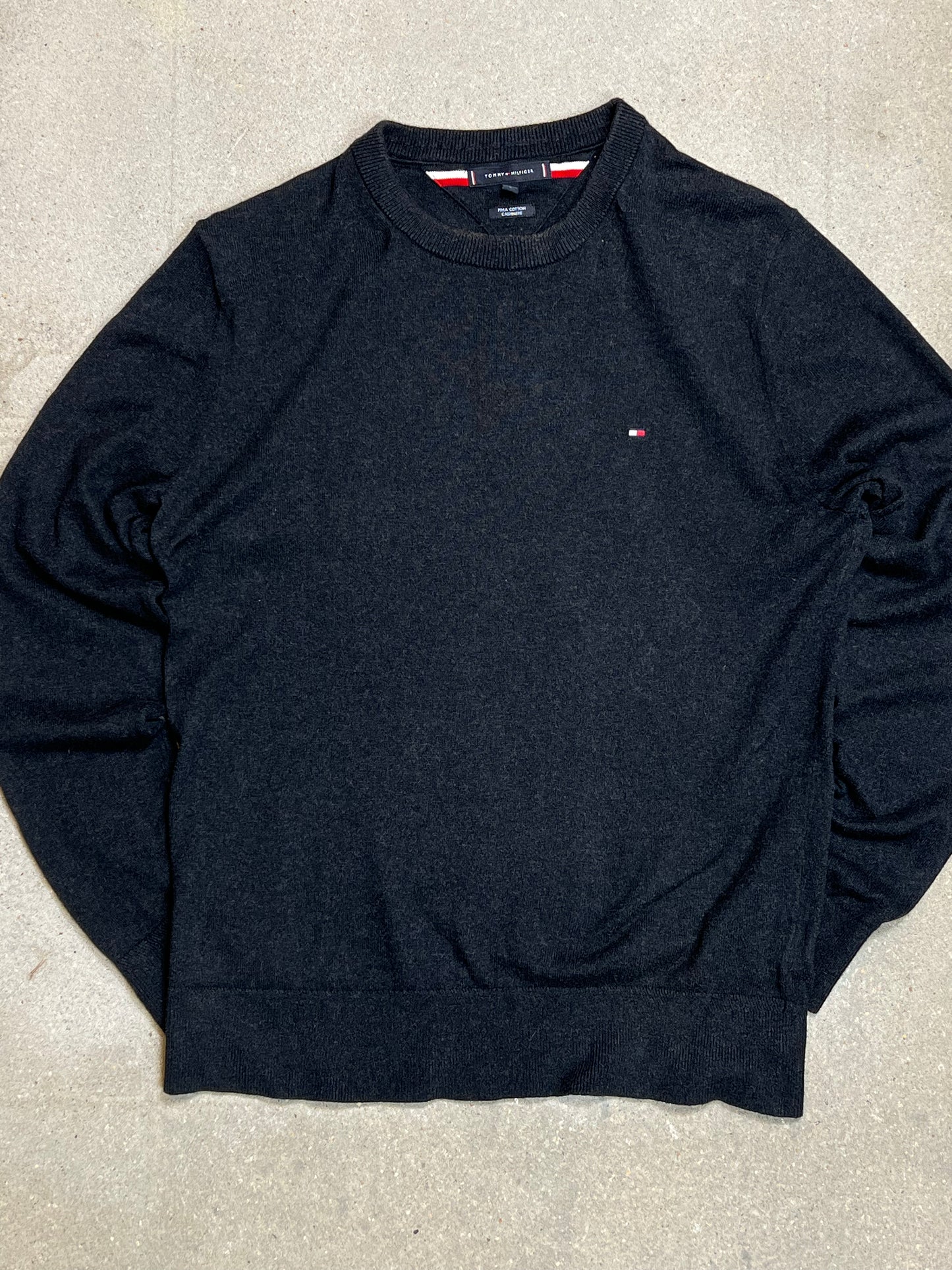 DK GREY VINTAGE TOMMY HILFIGER CASHMERE PIMA COTTON KNIT (LARGE)