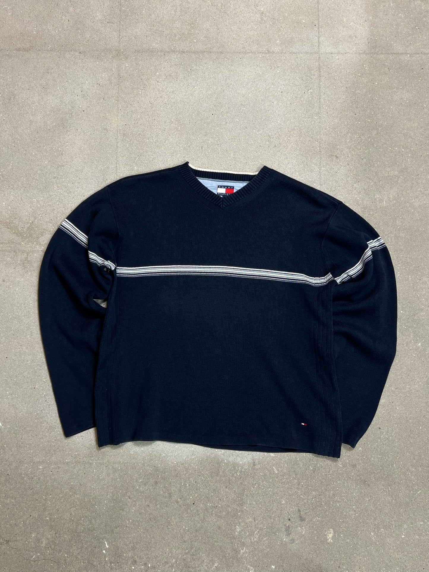 NAVY 90s VINTAGE TOMMY HILFIGER V-NECK COTTON KNIT (XL)