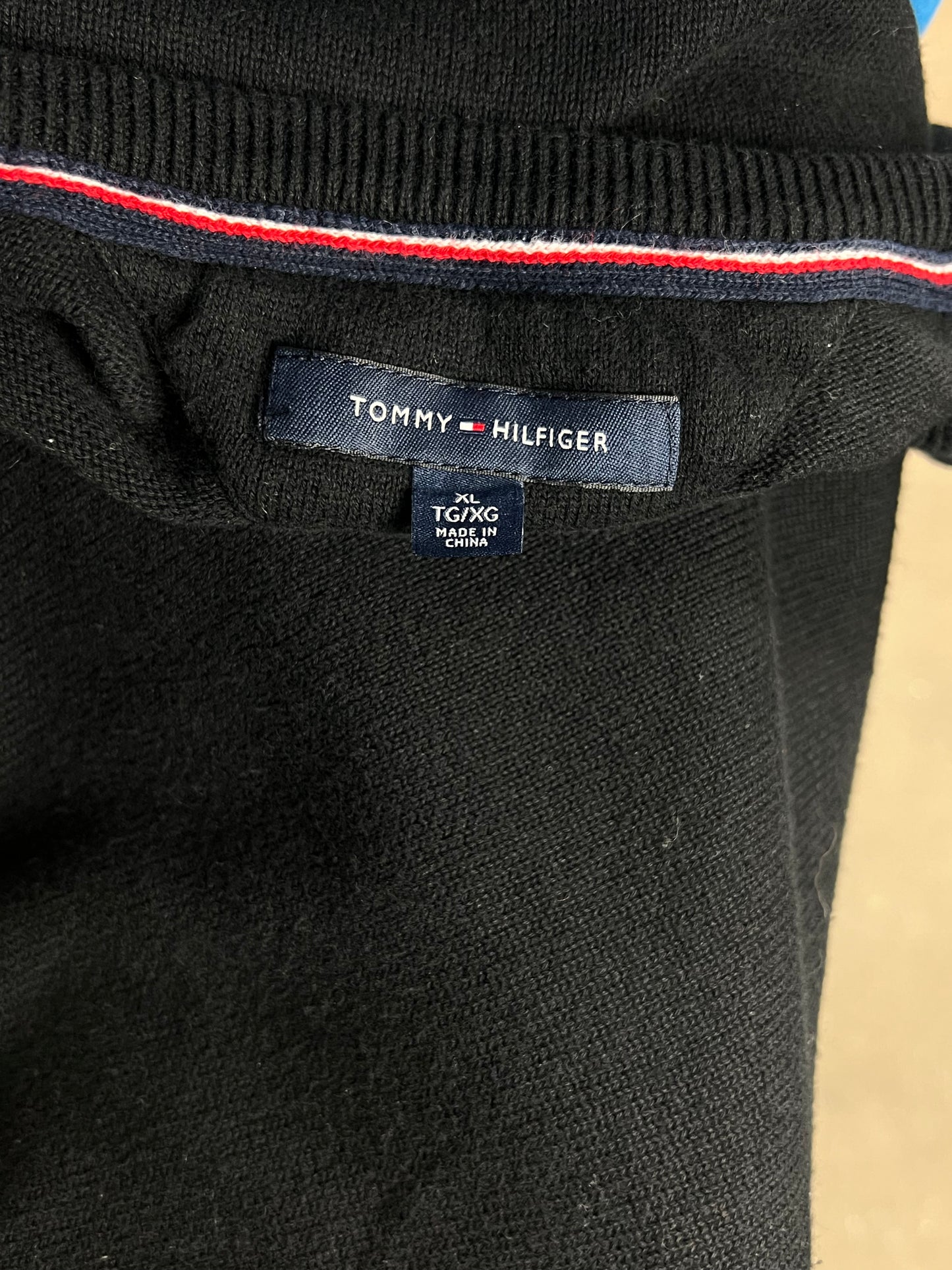 BLACK VINTAGE TOMMY HILFIGER O-NECK COTTON KNIT (XL)