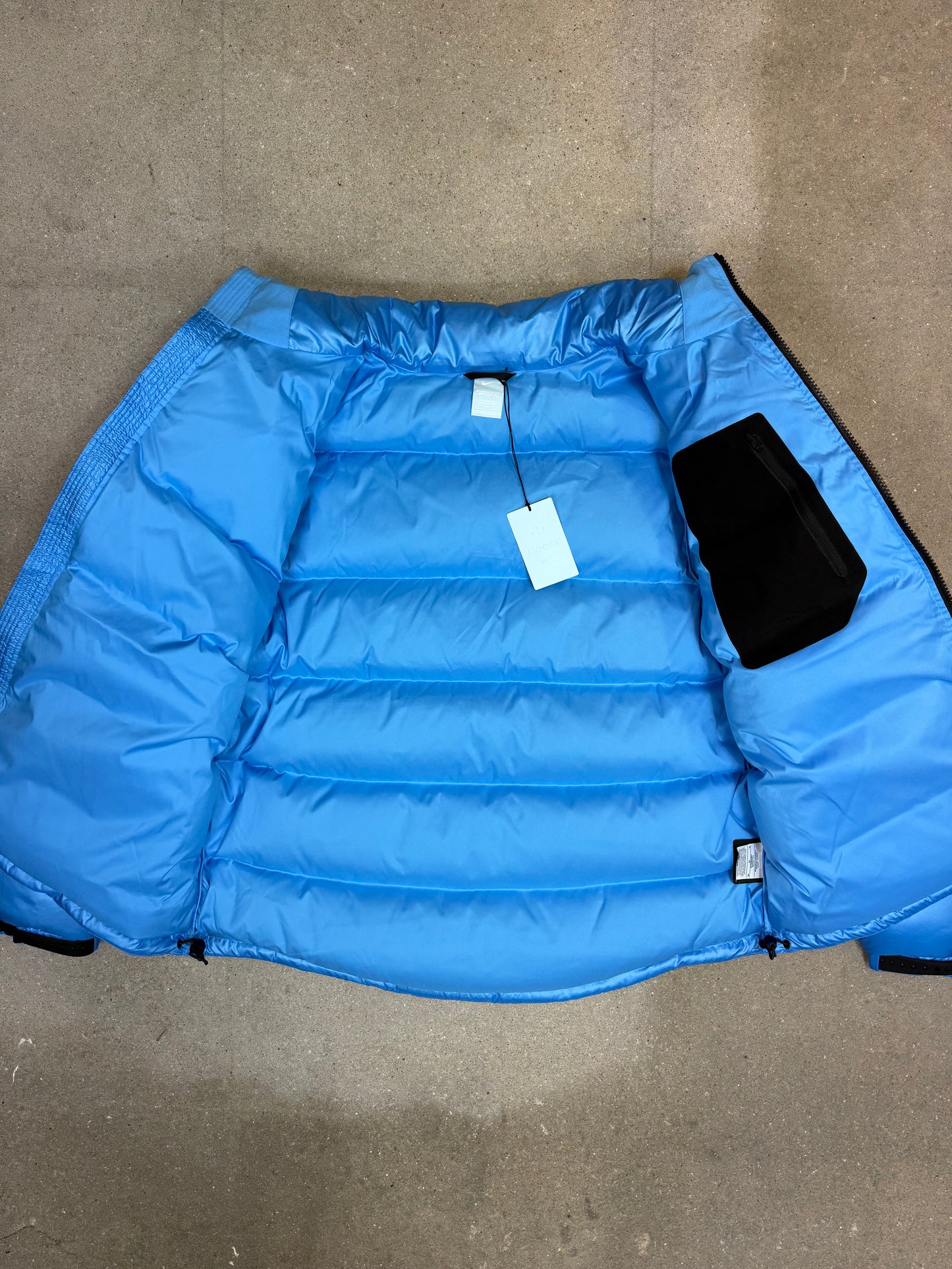 Very rare Nike x NOCTA x 'Drake' Sunset Puffer Jacket (Friends and Family) Baby Blue (F&F) (size XL)