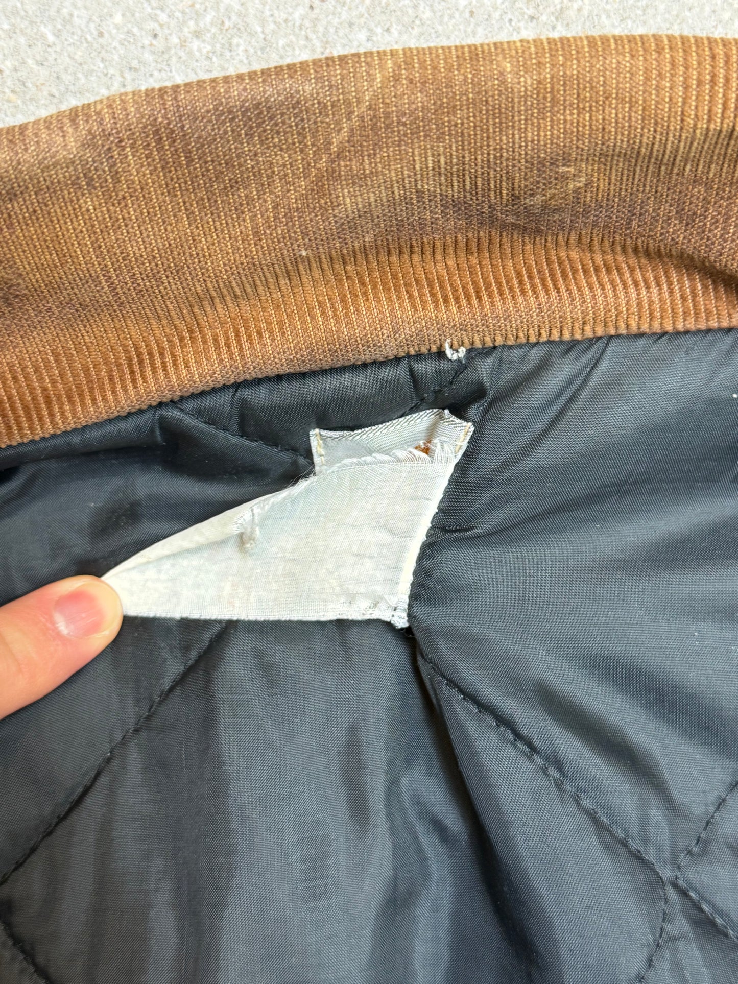 1990s Carhartt Heavy Distressed J02 BRN Insulated Jacket Duck Canvas Coat (Large)