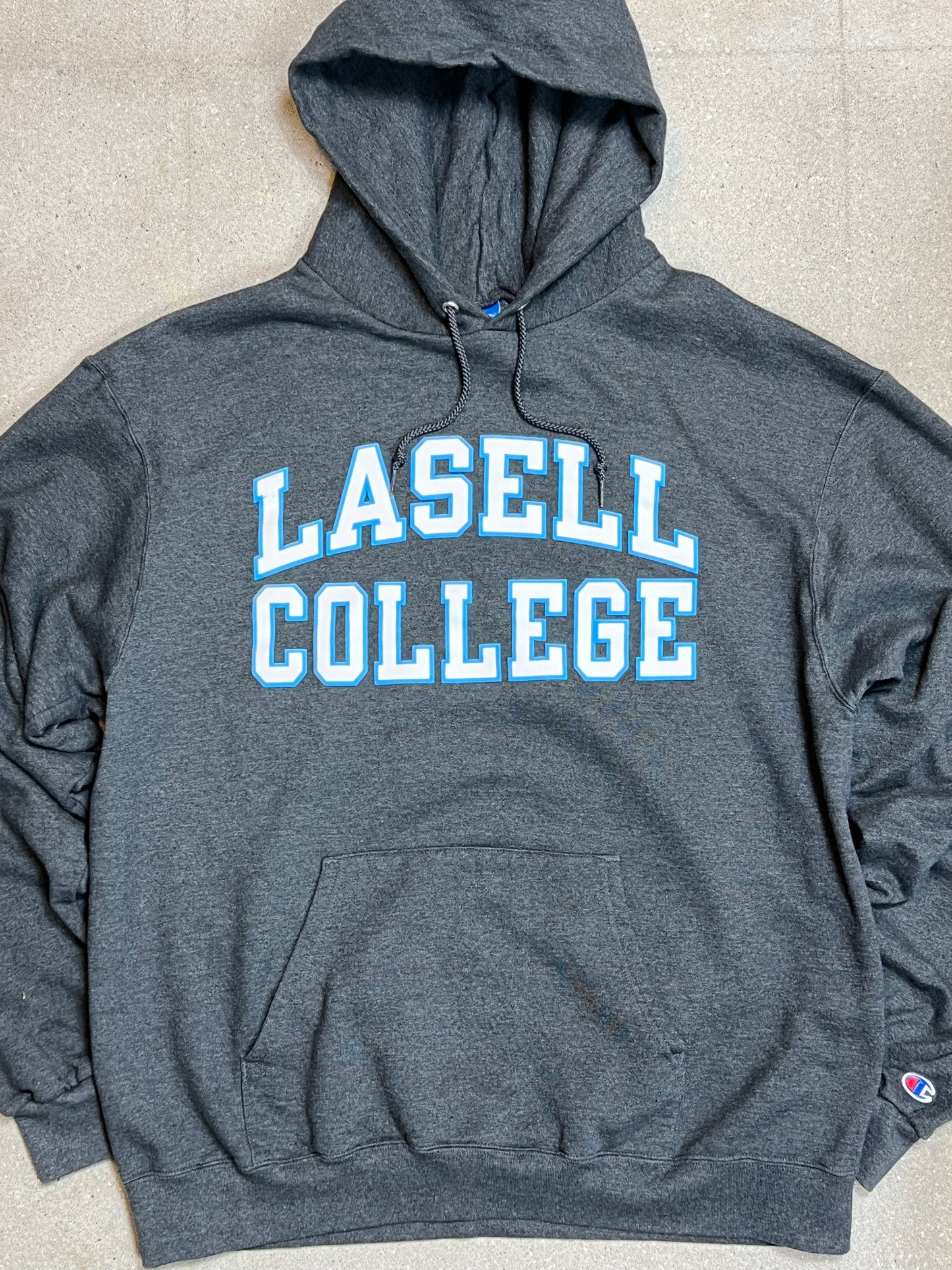 GREY VINTAGE CHAMPION USA VARSITY LASELL COLLEGE HOODIE (XL)