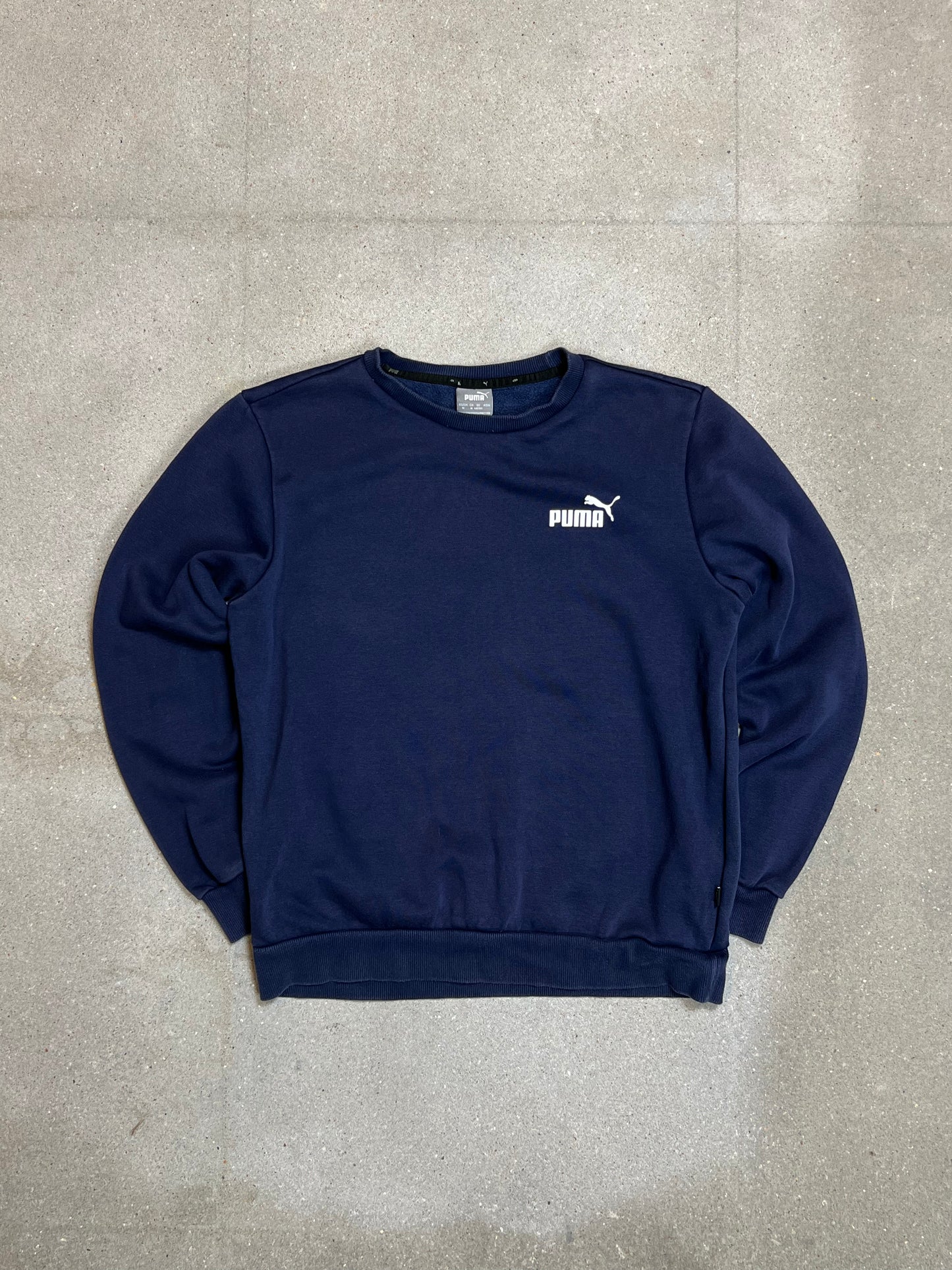 NAVY VINTAGE PUMA SWEATSHIRT (MEDIUM)
