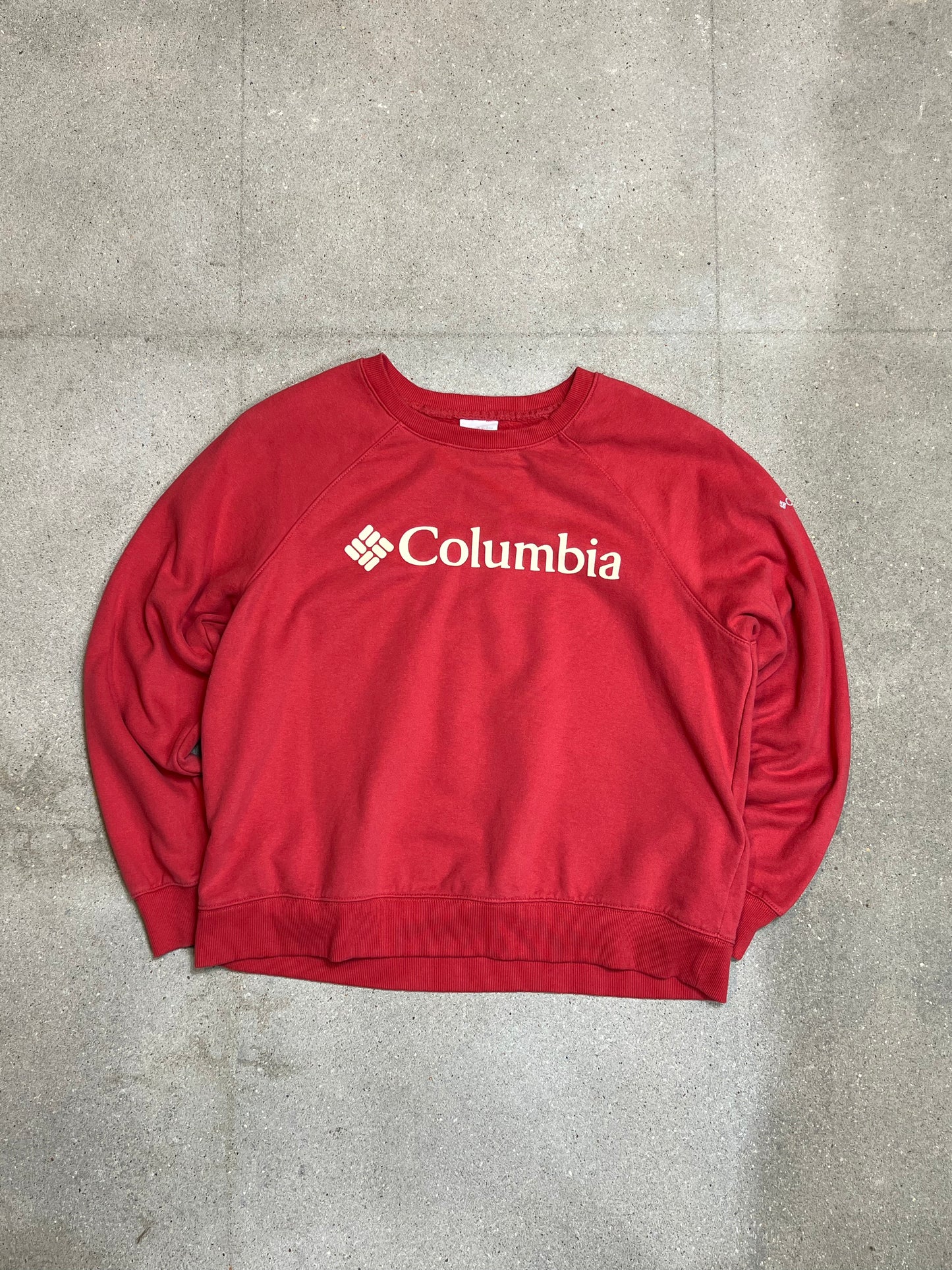 RASPBERRY VINTAGE COLUMBIA BOXY SWEATSHIRT (XLARGE)