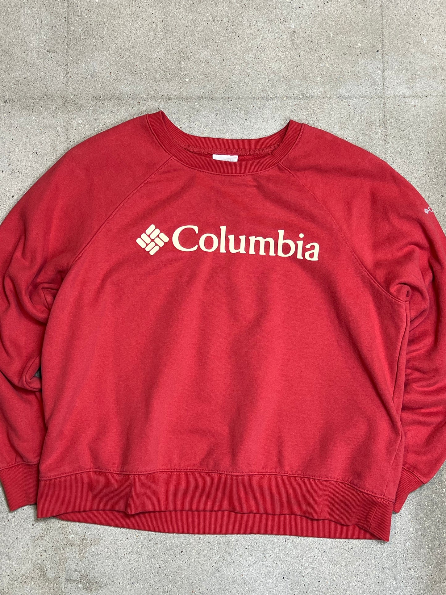 RASPBERRY VINTAGE COLUMBIA BOXY SWEATSHIRT (XLARGE)