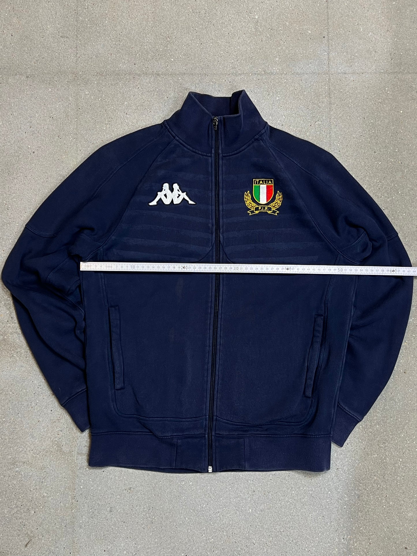 MARINEBLAUES VINTAGE-SWEATSHIRT MIT FIRNENEMBLEM VON KAPPA ITALIA (GROß)