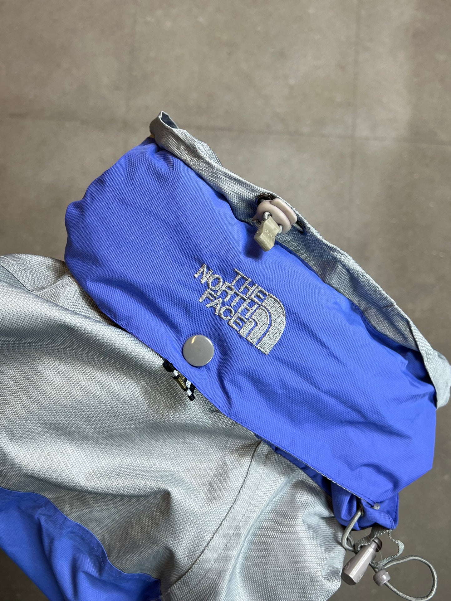 GREY BLUE LILA THE NORTH FACE 2-in-1 HYVENT SUMMIT SERIES JACKET (SMALL)