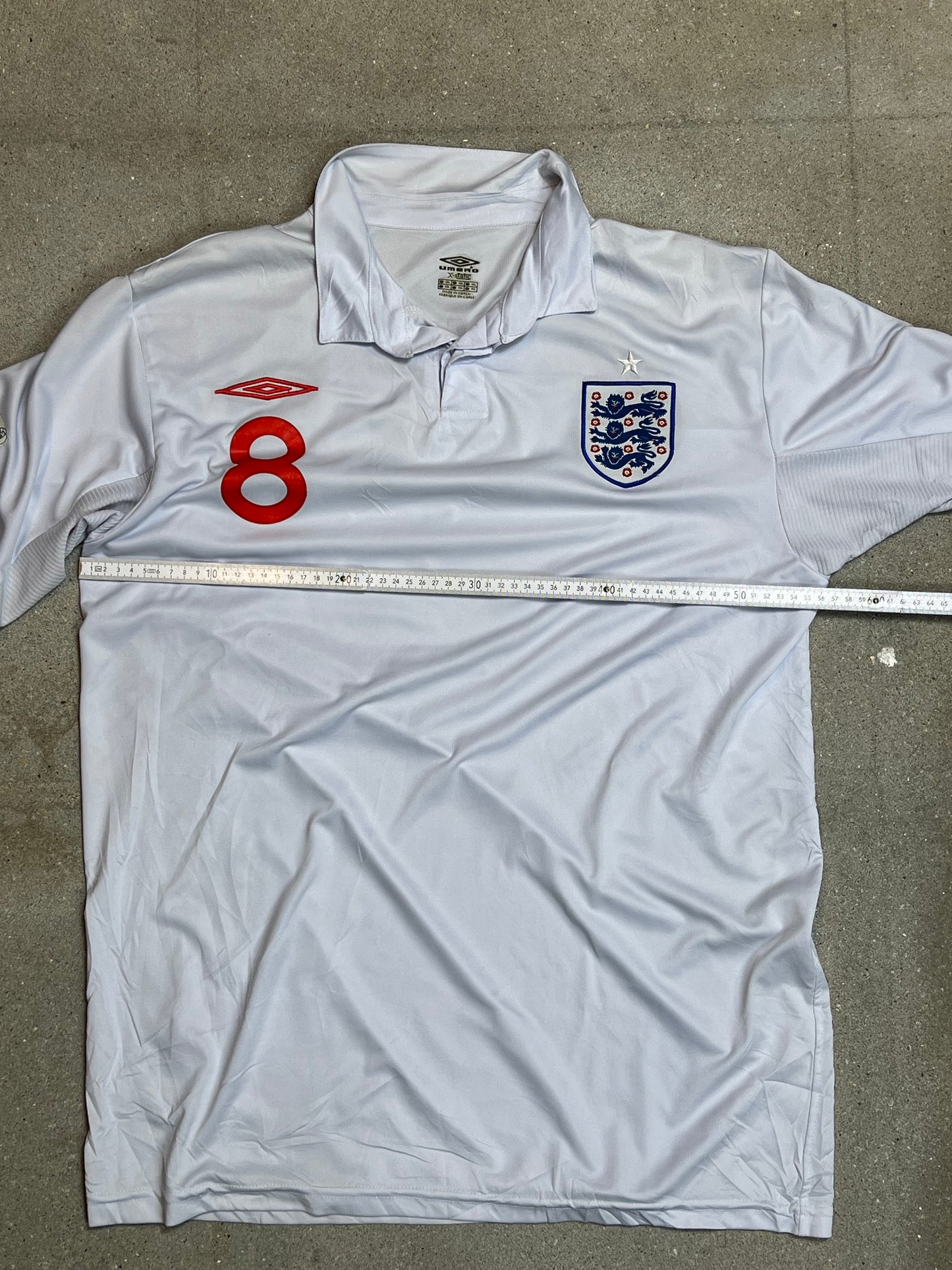 UMBRO x LAMPARD 8 ENGLAND Heimtrikot FIFA WM 2009–2010 Südafrika Fußballtrikot (mittel)