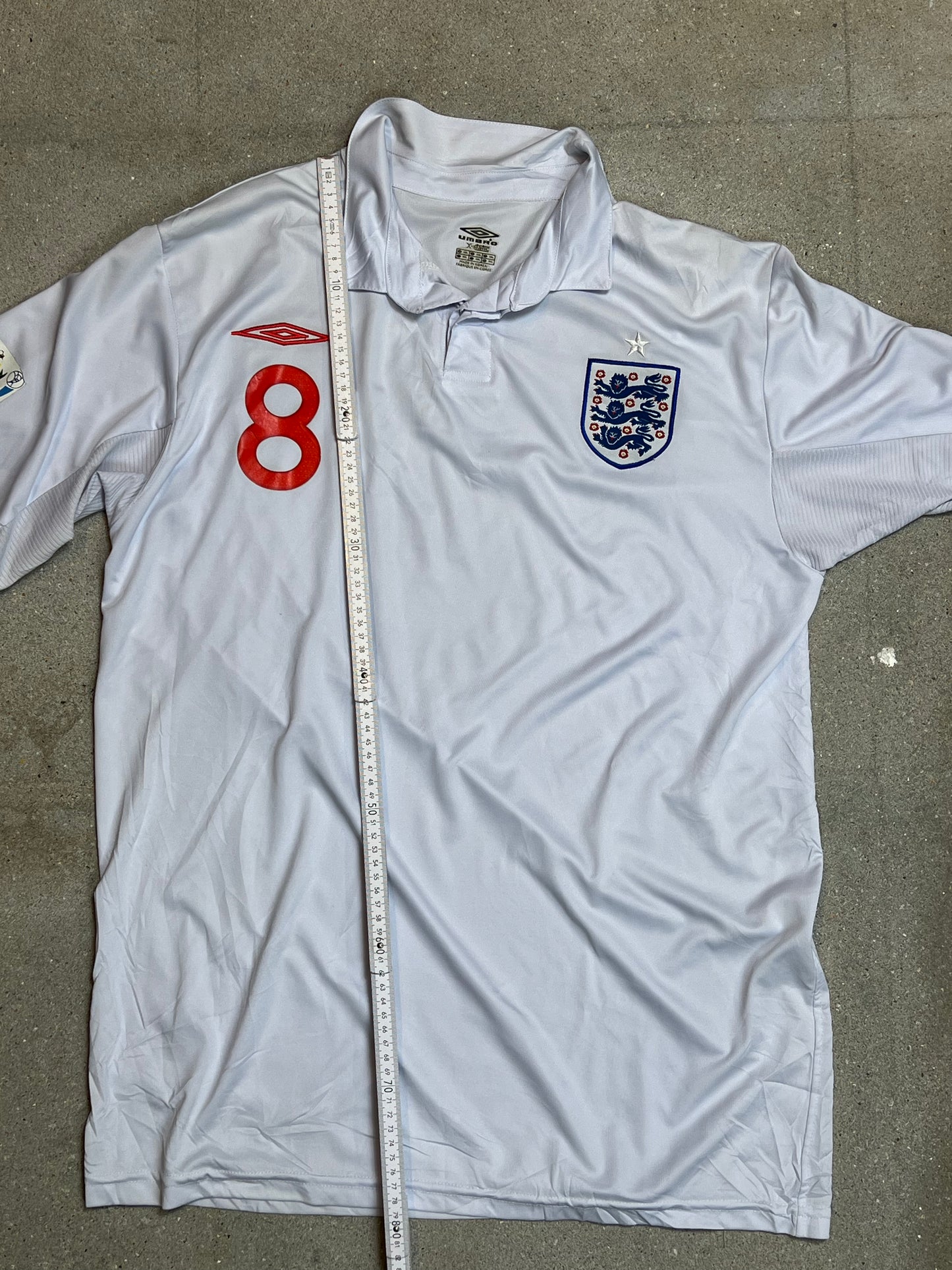 UMBRO x LAMPARD 8 ENGLAND Heimtrikot FIFA WM 2009–2010 Südafrika Fußballtrikot (mittel)