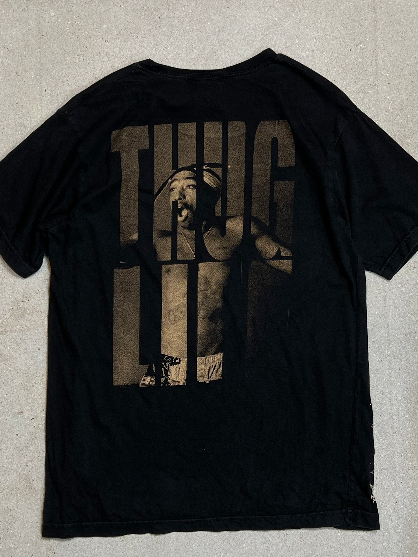 BLACK VINTAGE TUPAC 2PAC THUG LIFE T-SHIRT UNBRANDED ULTEGRA (MEDIUM)