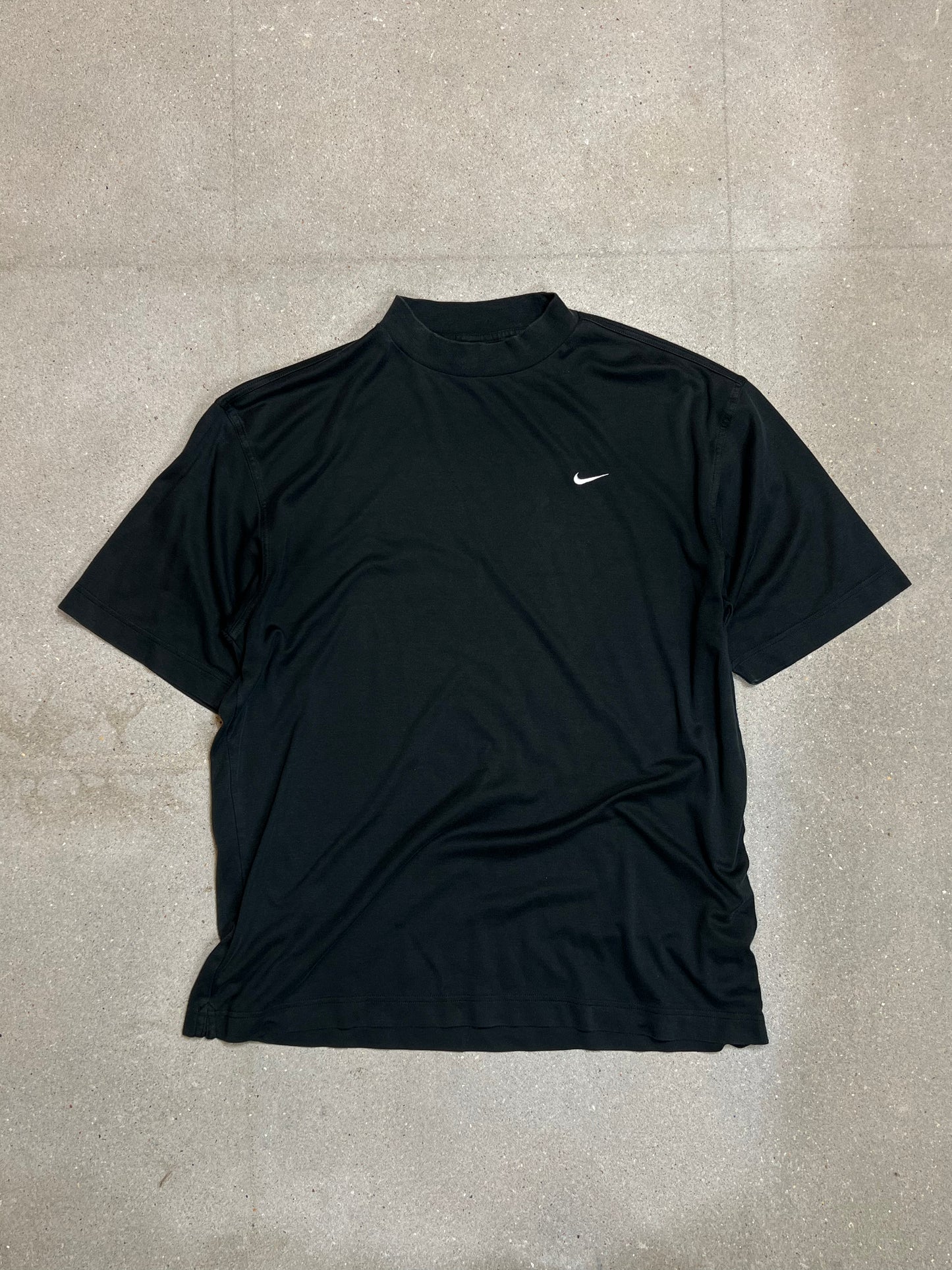 BLACK VINTAGE NIKE GOLF HIGH COLLAR DRI FIT T-SHIRT (LARGE)