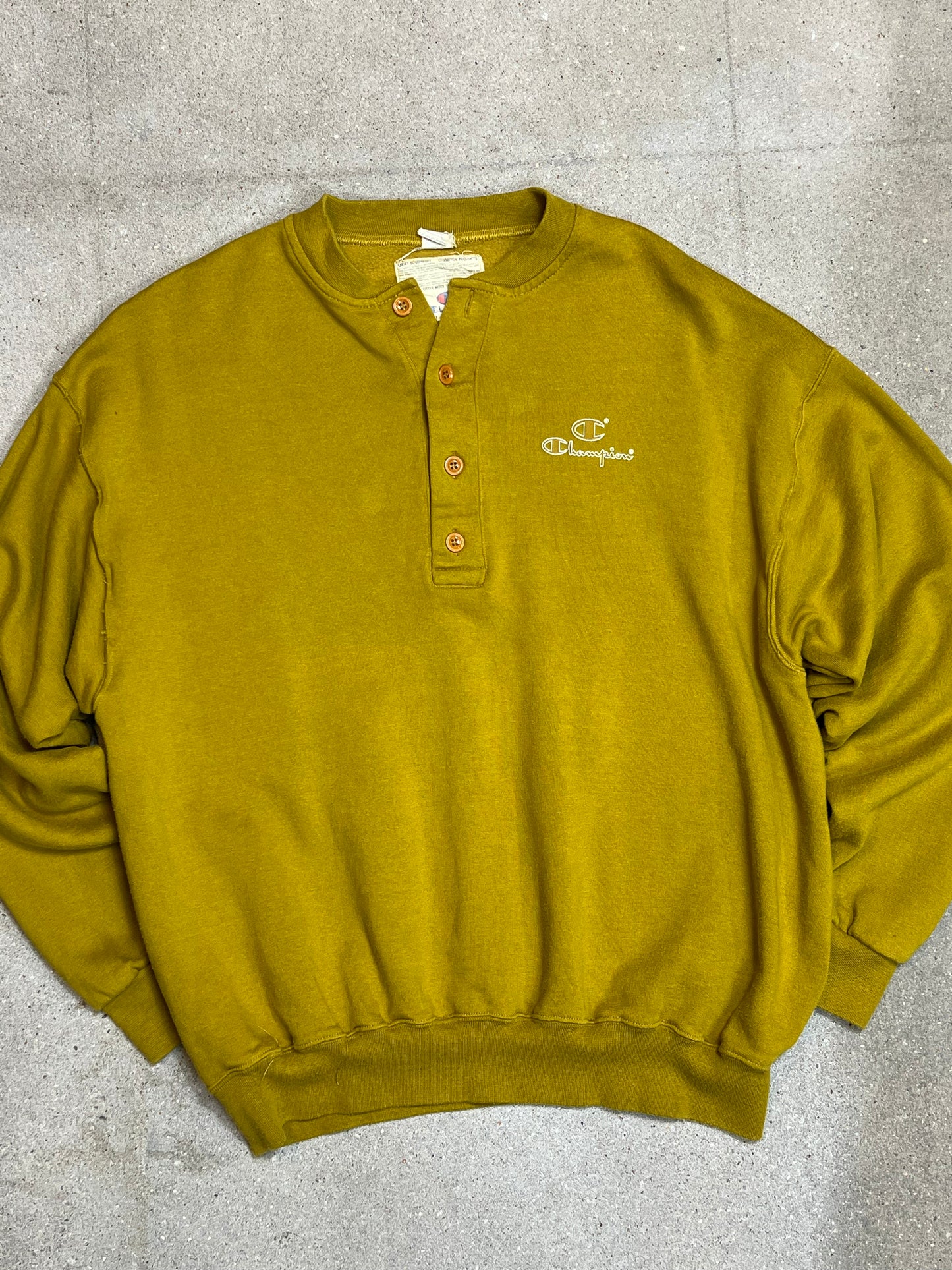 MUSTARD YELLOW 1990s VINTAGE CHAMPION BUTTON SWEATSHIRT MADE IN ITALY (LARGE)