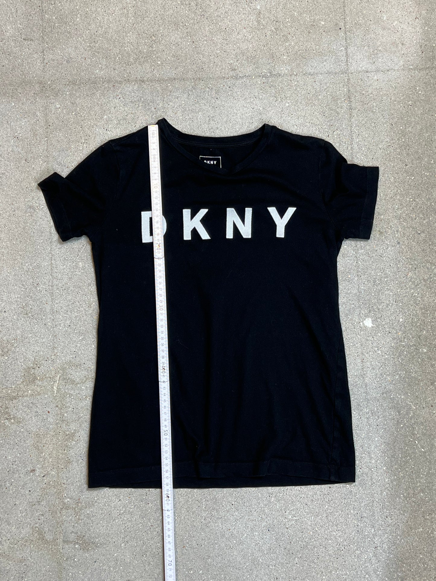 SCHWARZES VINTAGE-T-SHIRT MIT DKNY-DONNA-KAREN-NEW-YORK-LOGO (XXS)