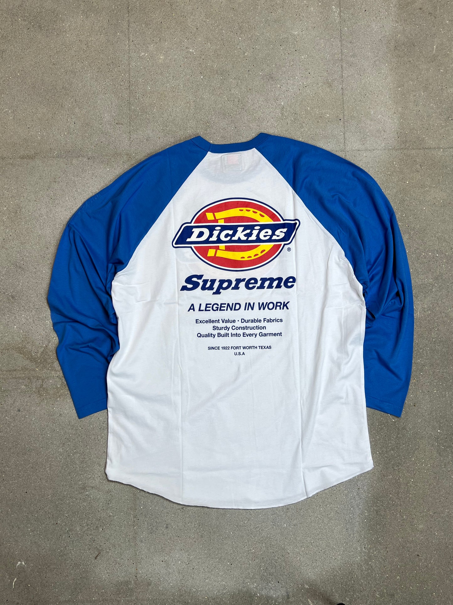 WHITE BLUE SUPREME ® x DICKIES ® RAGLAN L/S TEE (XLARGE)