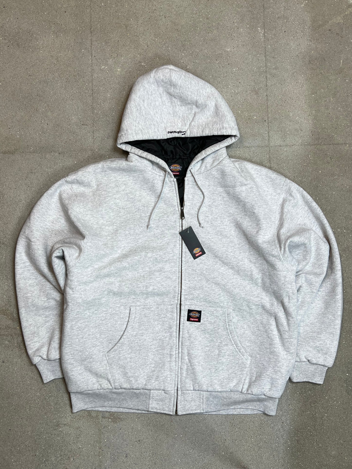 ASH GREY SUPREME ® x DICKIES ® QUILTED LINED ZIP UP HOODED SWEATSHIRT HEAVYWEIGHT (XLARGE)