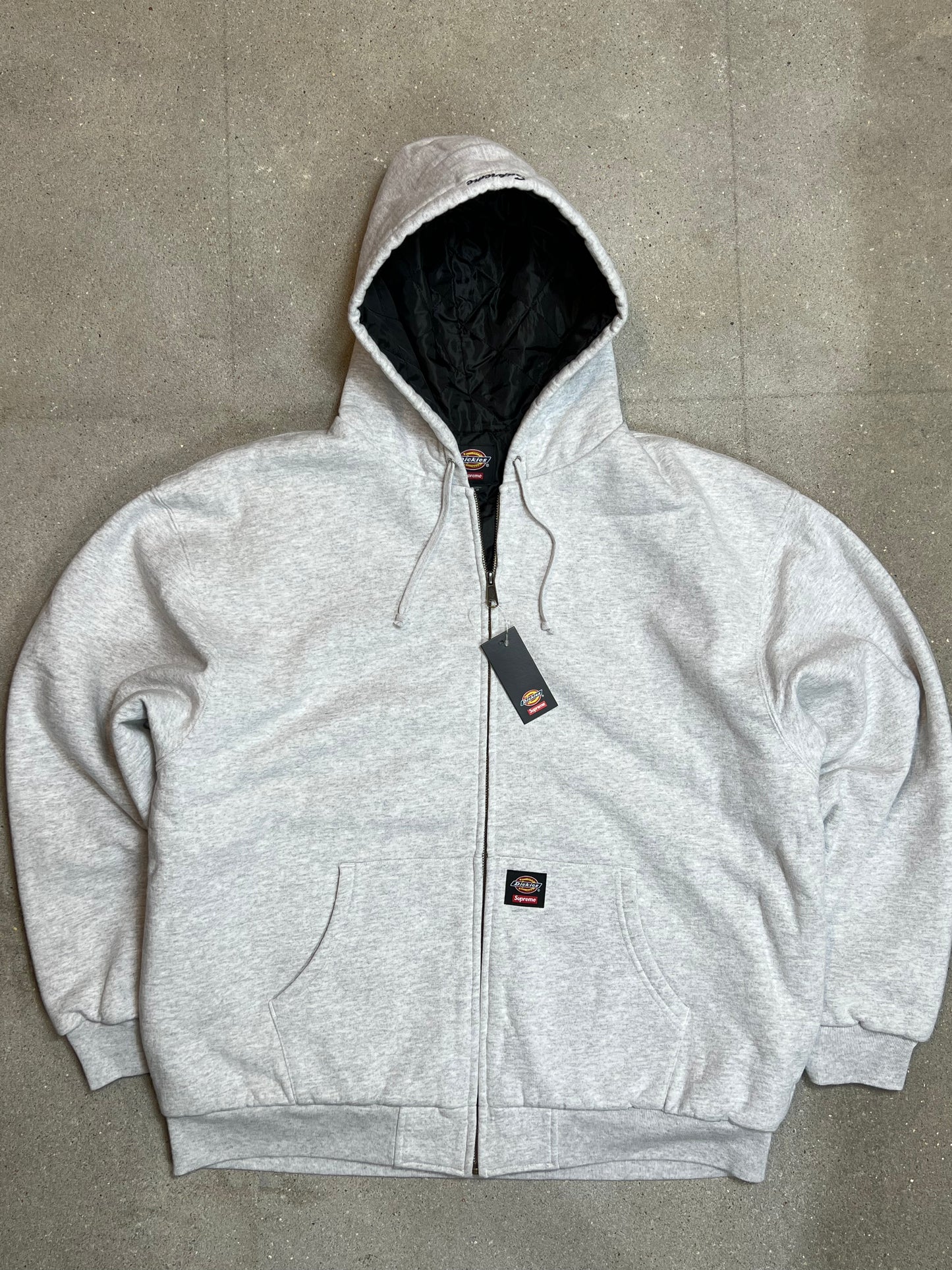 ASH GREY SUPREME ® x DICKIES ® QUILTED LINED ZIP UP HOODED SWEATSHIRT HEAVYWEIGHT (XLARGE)