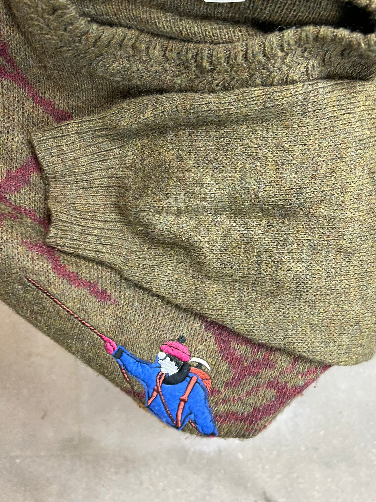 Unbranded 80s Mountain Climber knit (M)
