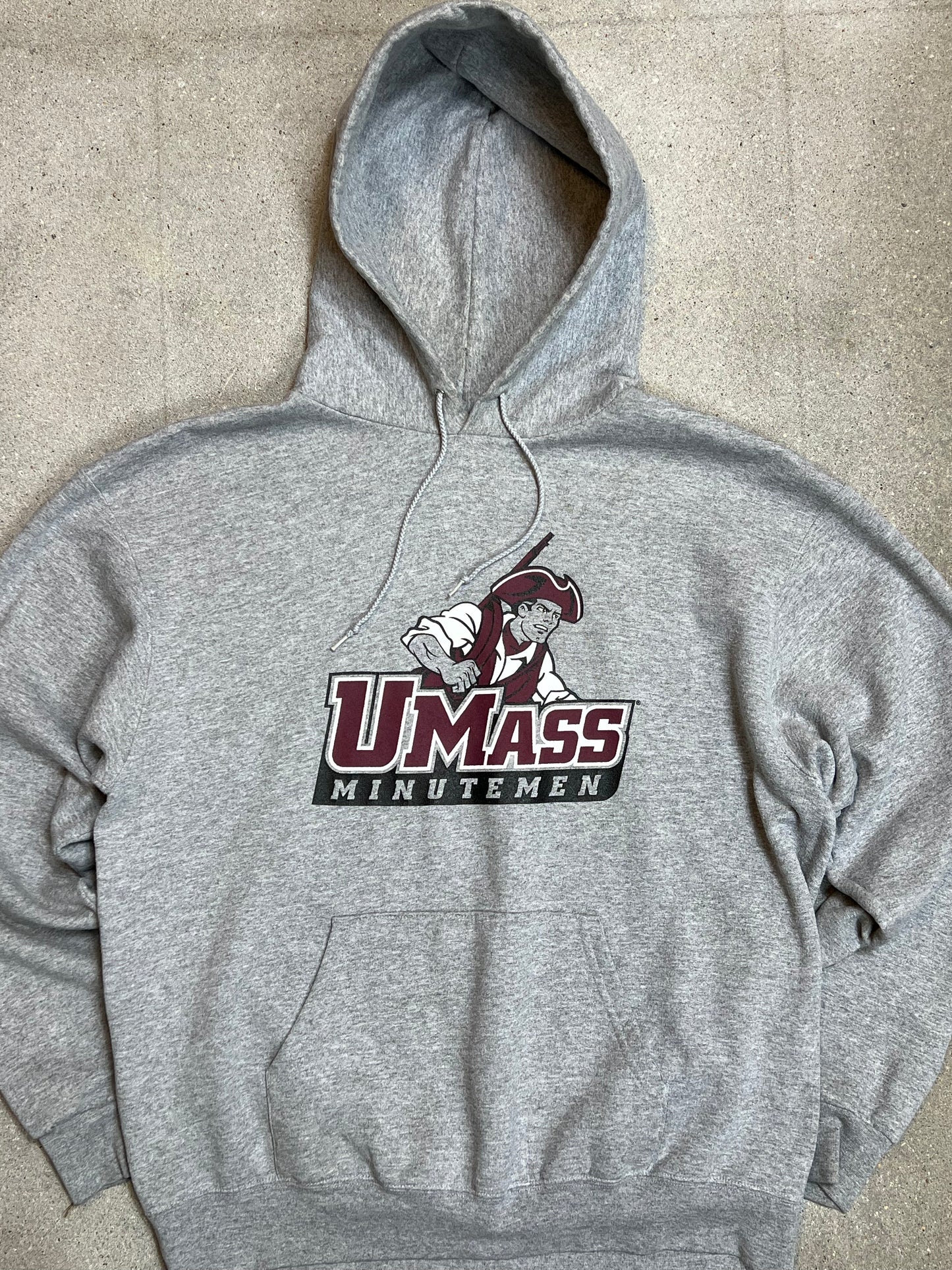 Massachusetts Umass Minutemen American football Varsity Hoodie (Large)