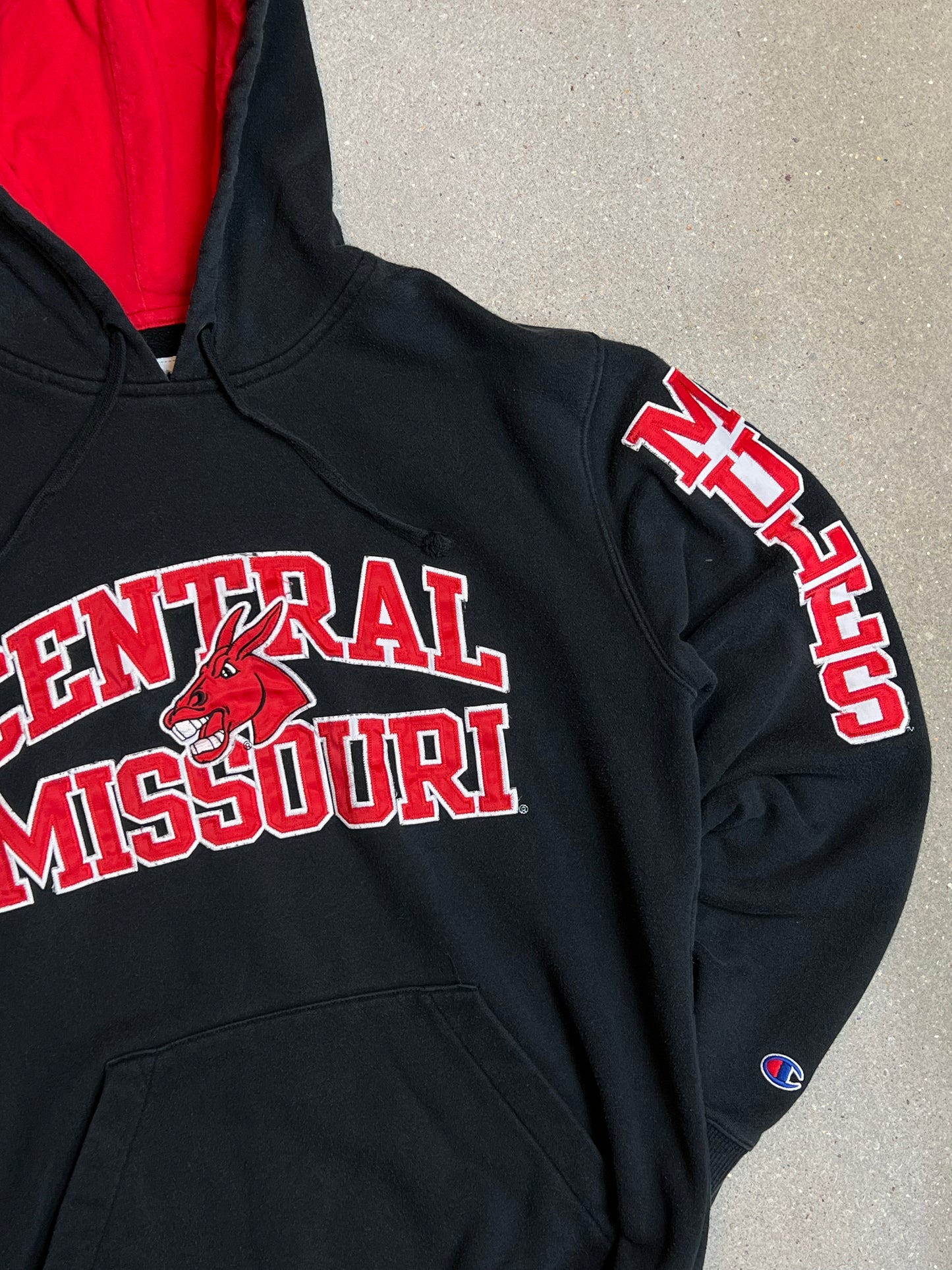 VERBLISSTER SCHWARZER VINTAGE NIKE „CENTER SWOOSH“ UNIVERSITY HOODIE (S)