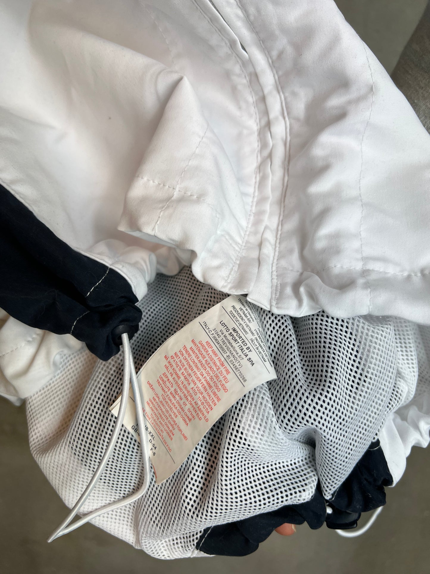 Black White Vintage LOTTO Zip Track Jacket (XXL)