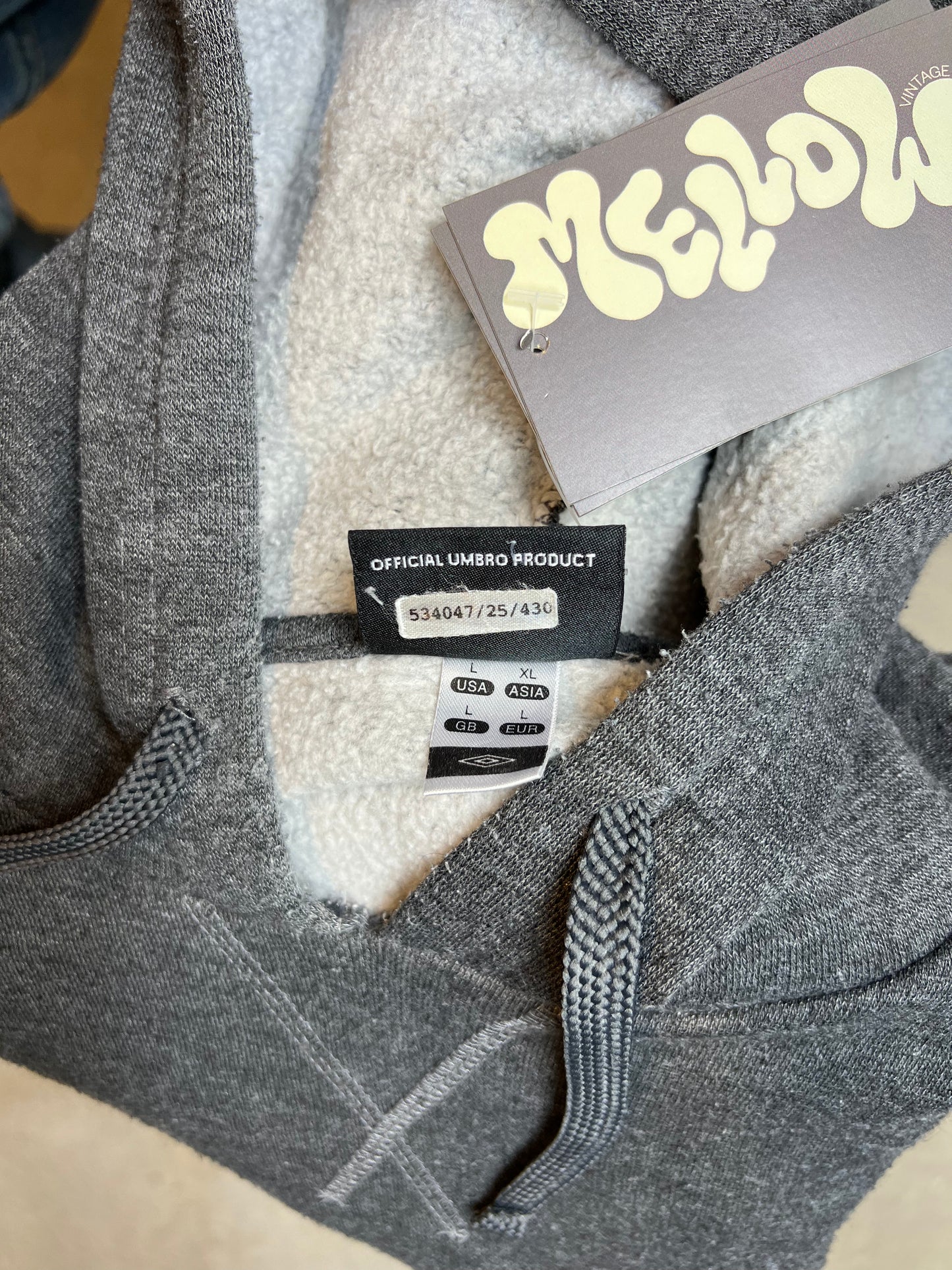 DK y2k Grey Umbro Small Logo Hoodie (Large)