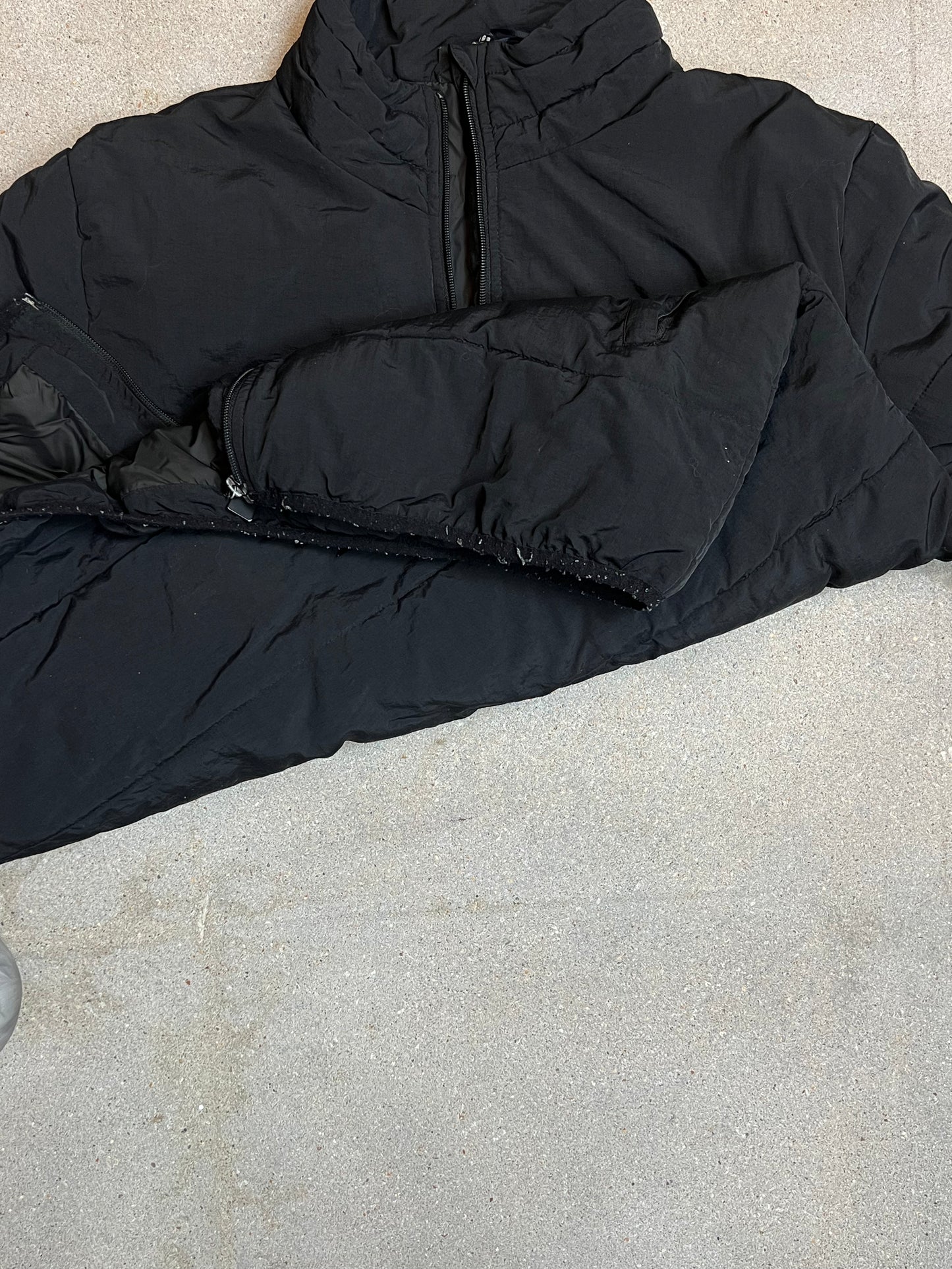 Black Ellesse Ampezzo Puffer Jacket (XL)