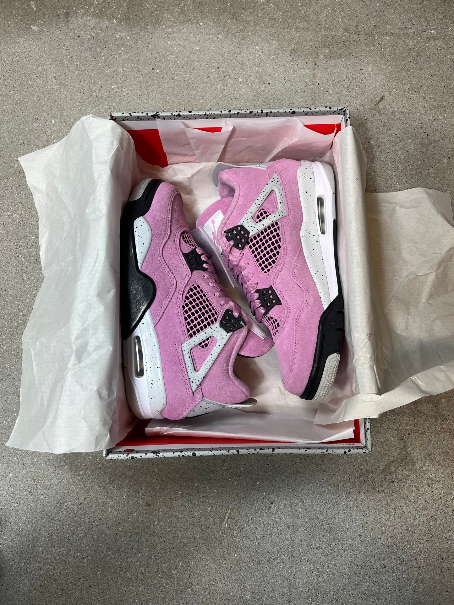 WMNS AIR JORDAN 4 RETRO x ORCHID, NEUTRAL GREY-BLACK (EU 40,UK 6, wmns US 8.5, mens US 7,