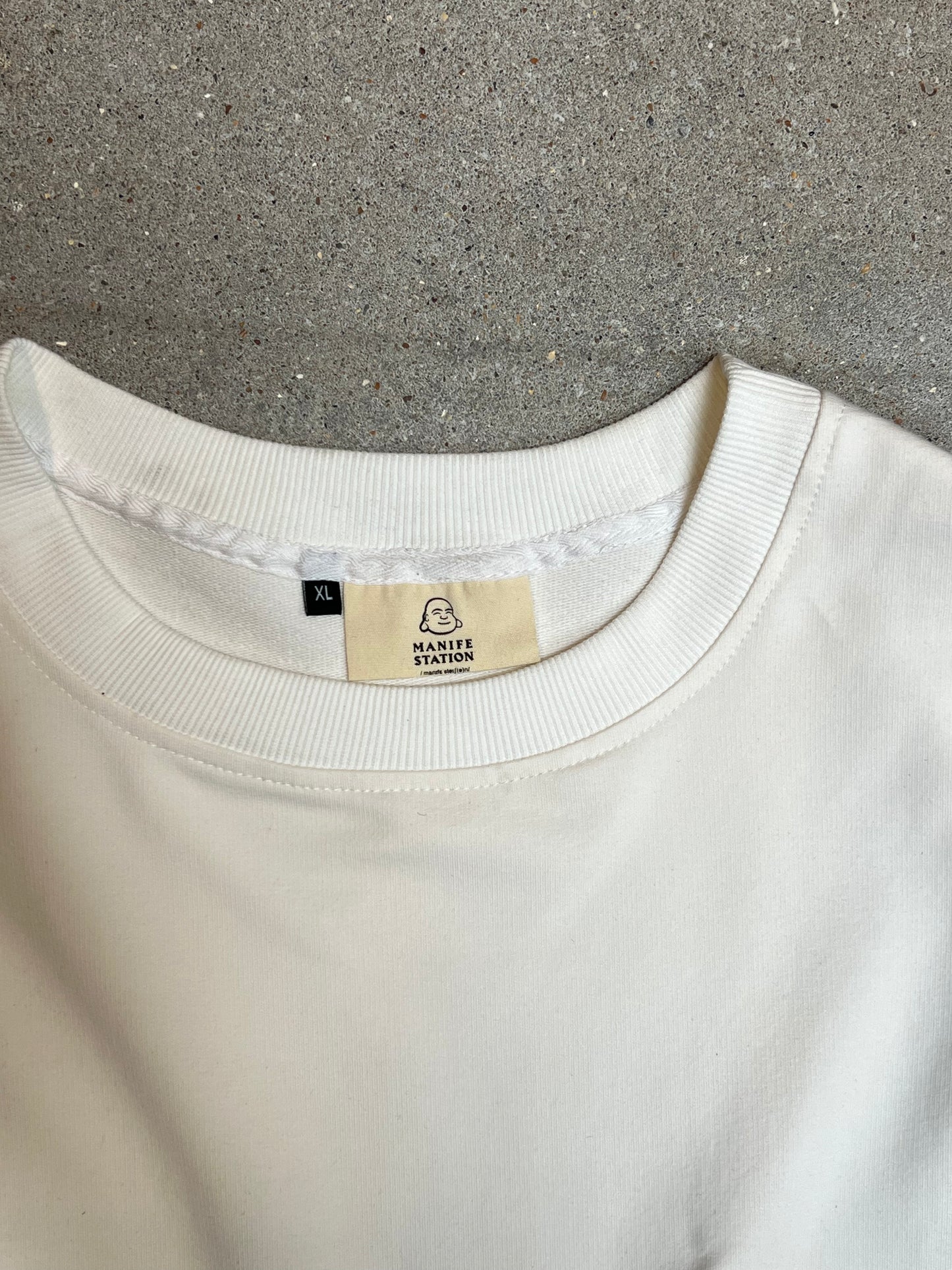 Créme / Green Manifestation Heavyweight Boxy Statement Tee (made in NL 🇳🇱)