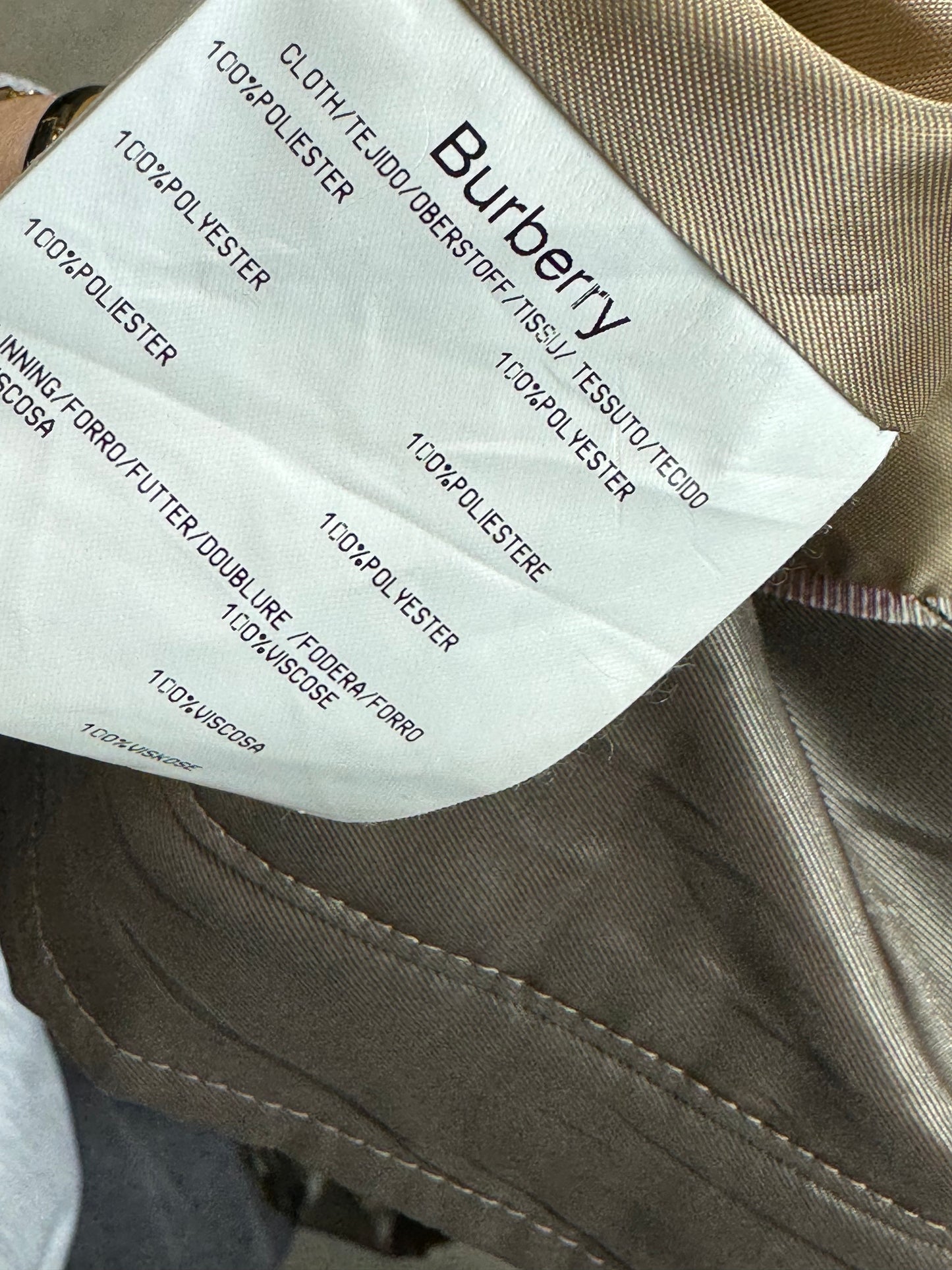 SHINY BROWN VINTAGE BURBERRY JACKET (MEDIUM)